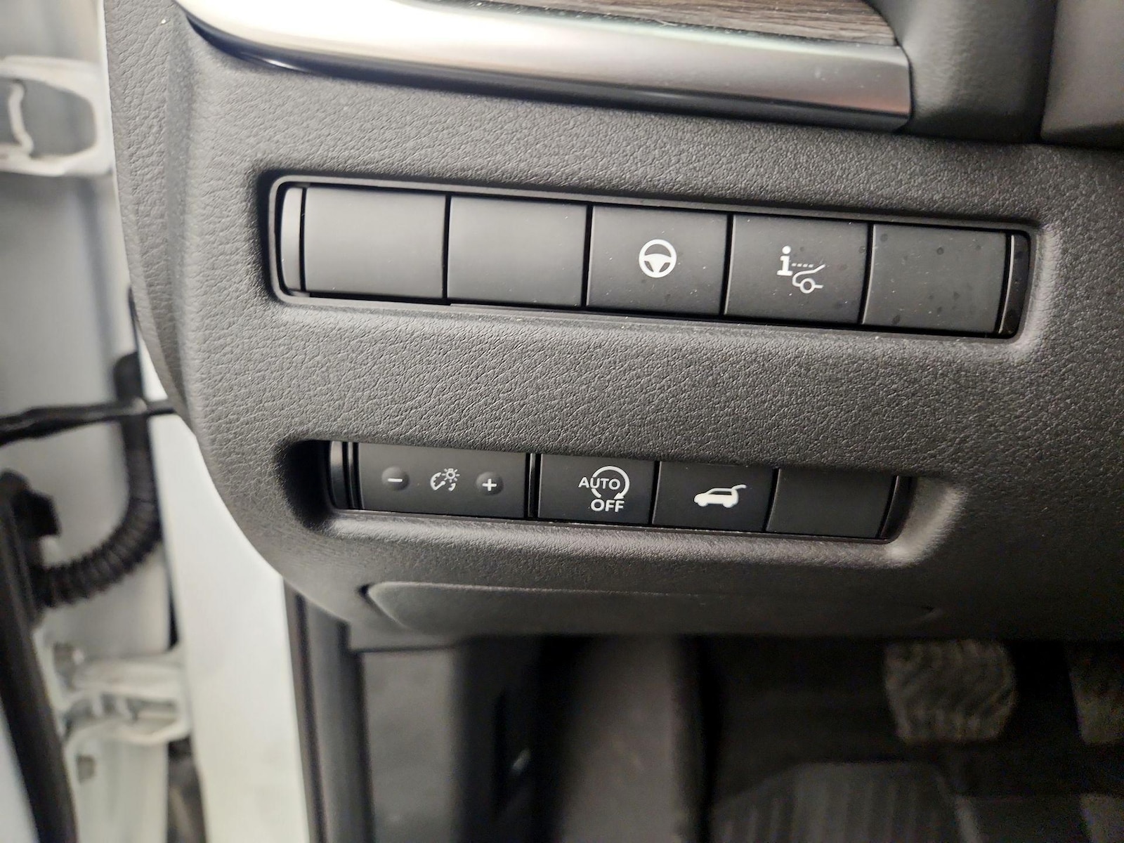 2026 Nissan Rogue Platinum - Photo 14