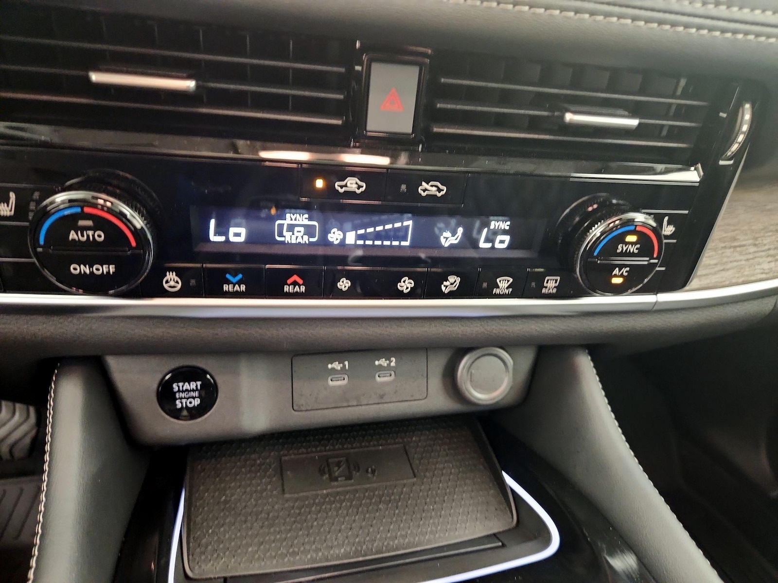 2026 Nissan Rogue Platinum - Photo 17