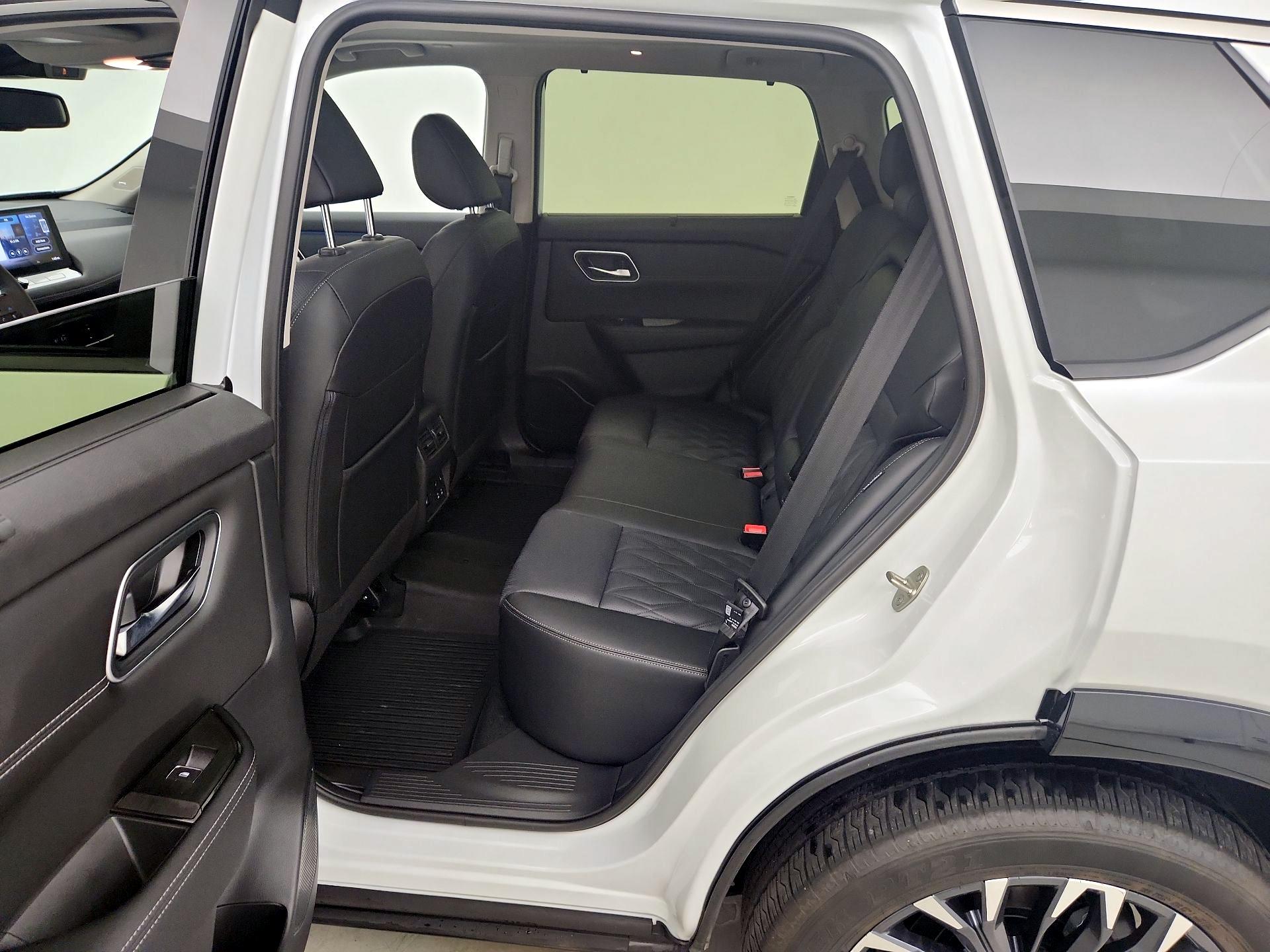 Thumbnail: 2026 Nissan Rogue - 20