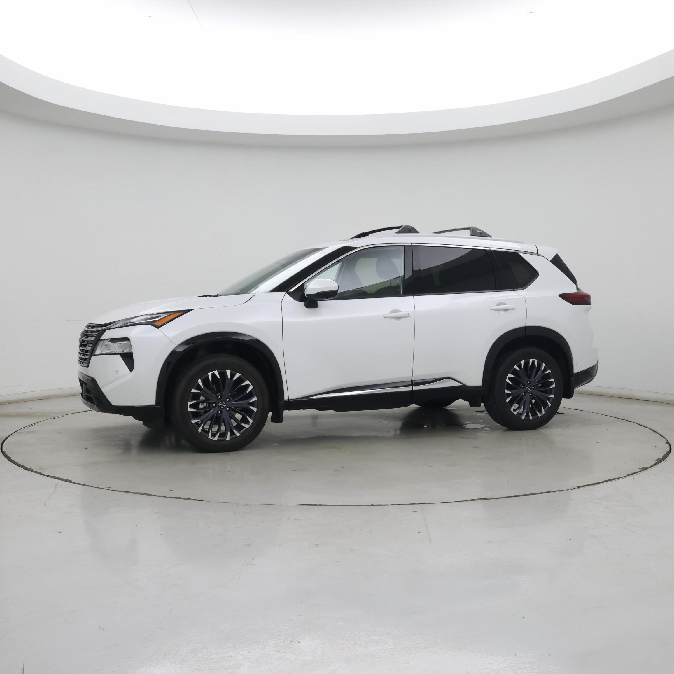 Thumbnail: 2026 Nissan Rogue - 4
