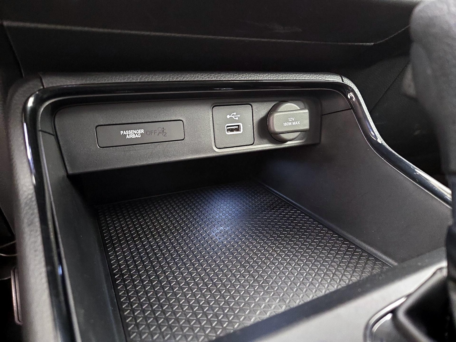 2025 Honda CR-V LX - Photo 19