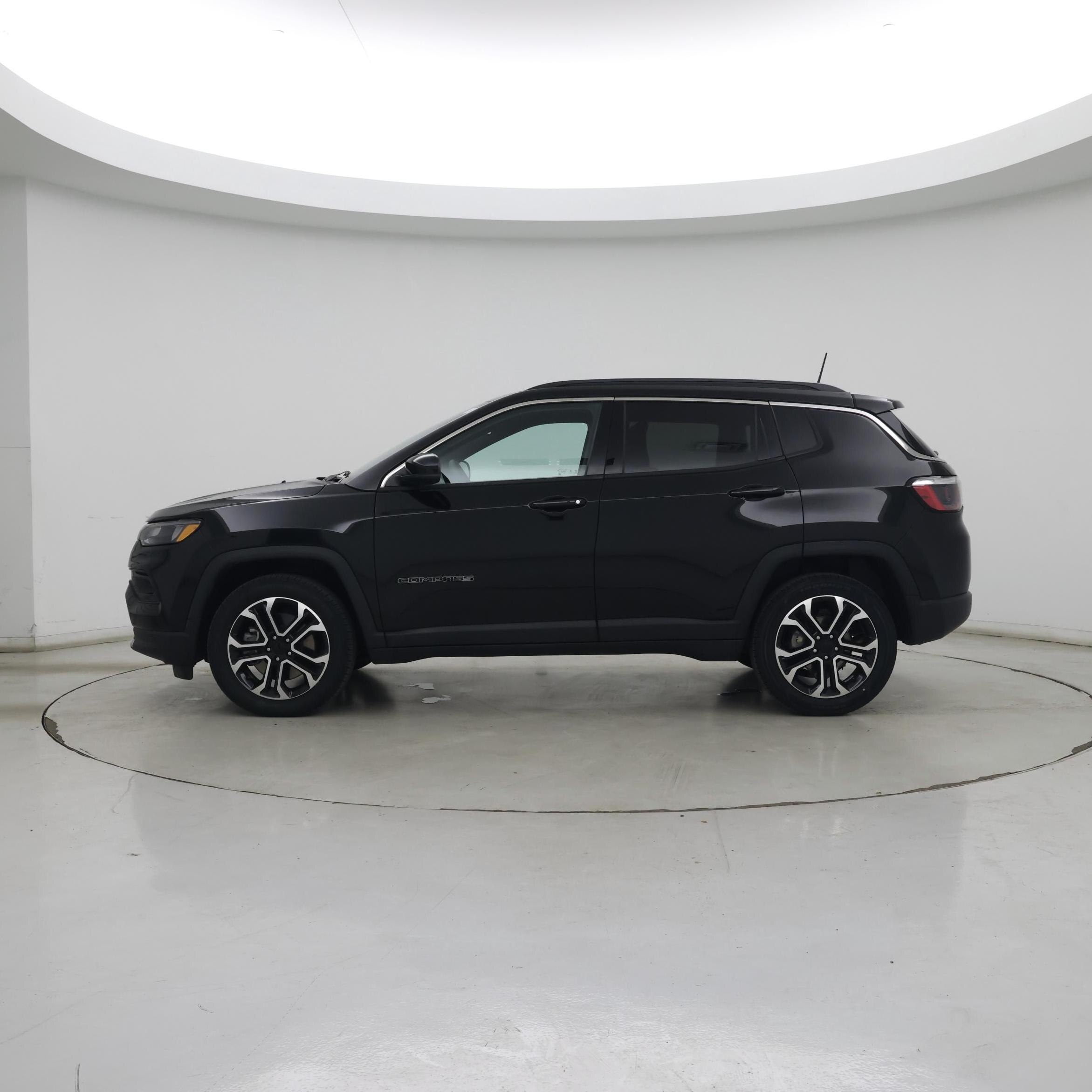 Thumbnail: 2024 Jeep Compass - 3