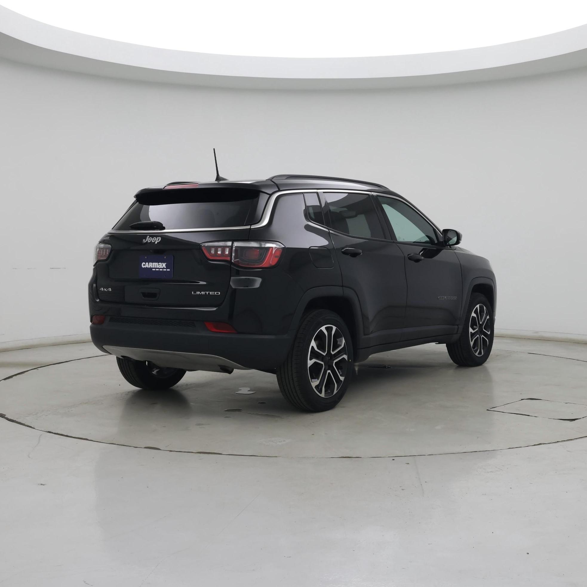 Thumbnail: 2024 Jeep Compass - 8