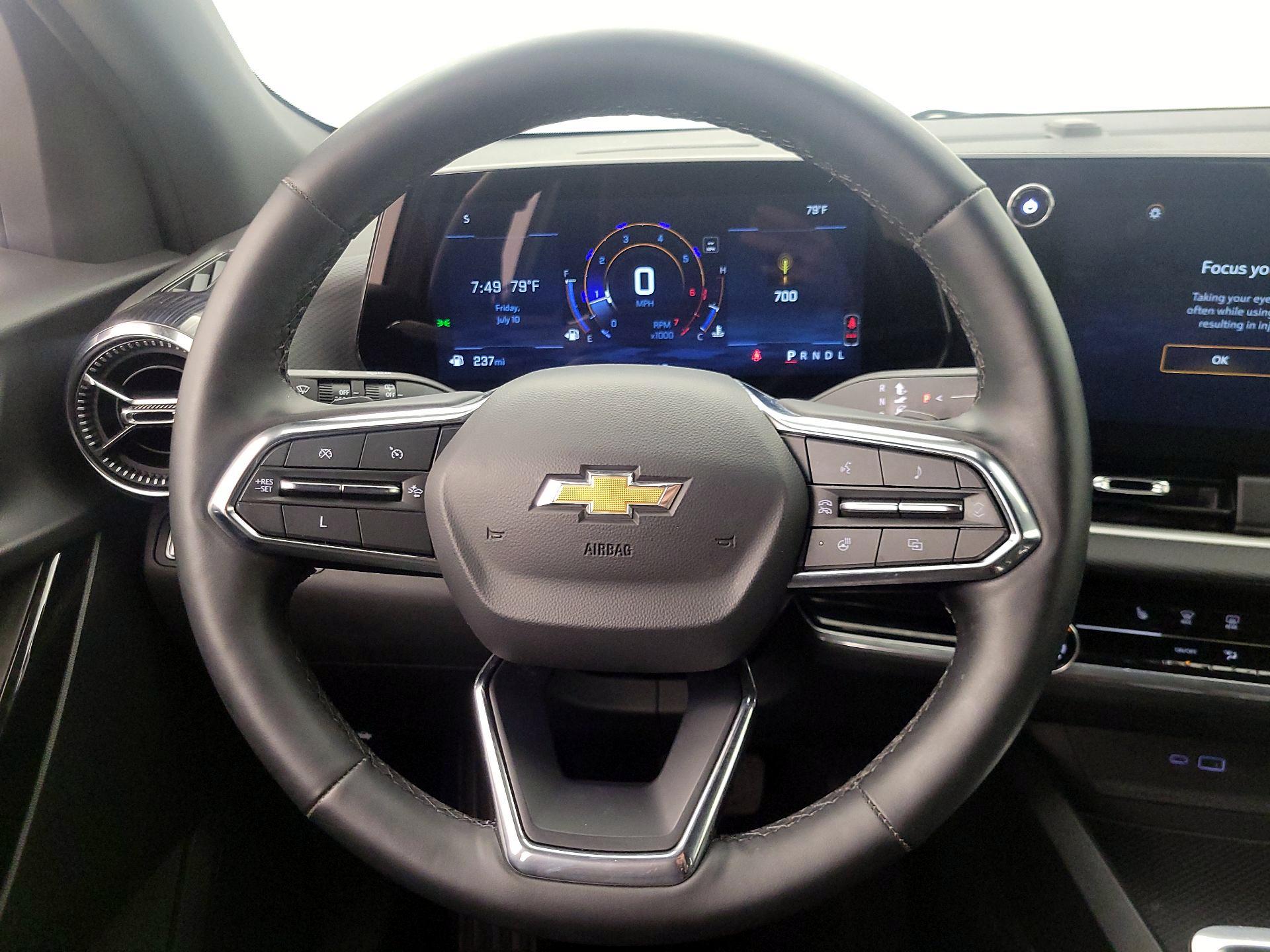 Thumbnail: 2025 Chevrolet Equinox - 10