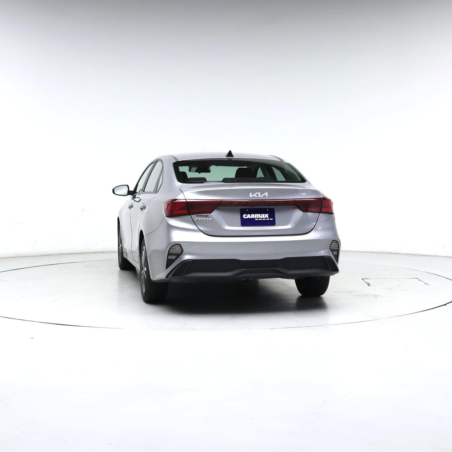 Thumbnail: 2024 Kia Forte - 6