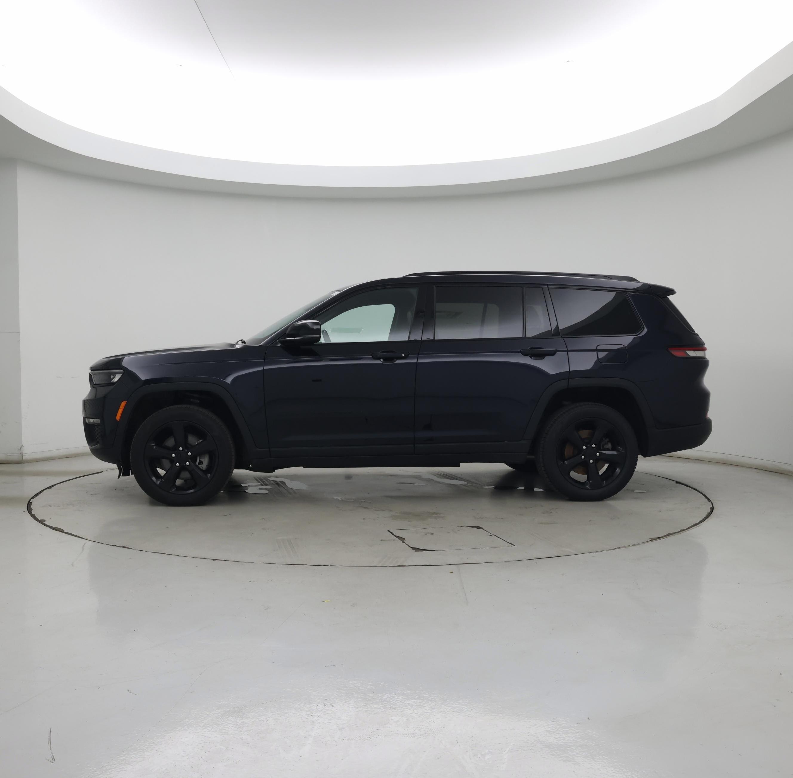 Thumbnail: 2024 Jeep Grand Cherokee L - 3