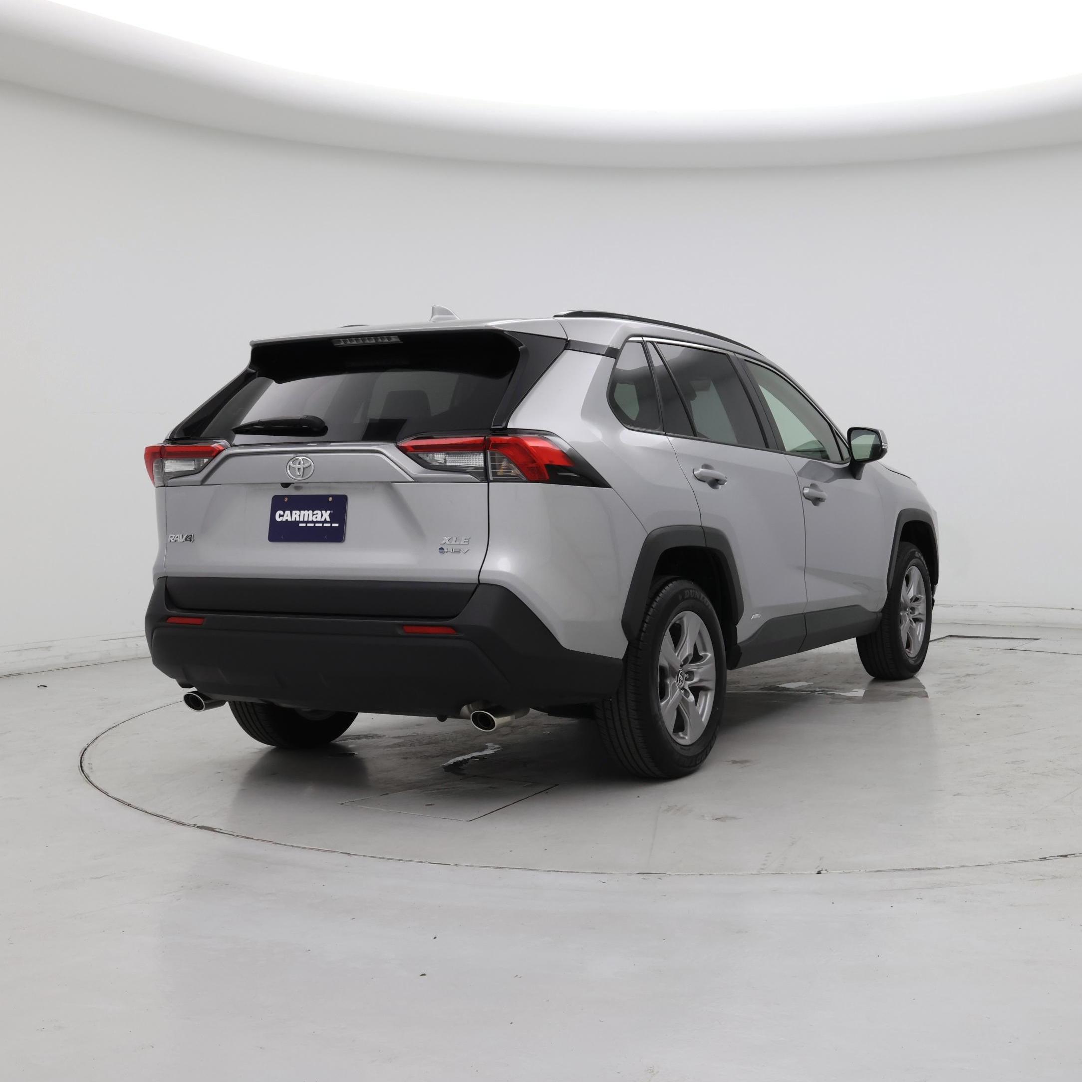 Thumbnail: 2025 Toyota RAV4 - 8