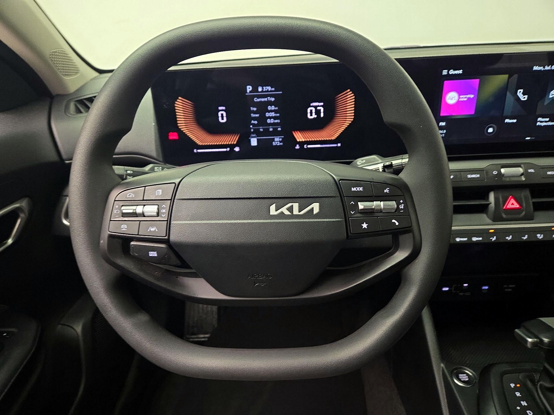 Thumbnail: 2025 Kia K4 - 10