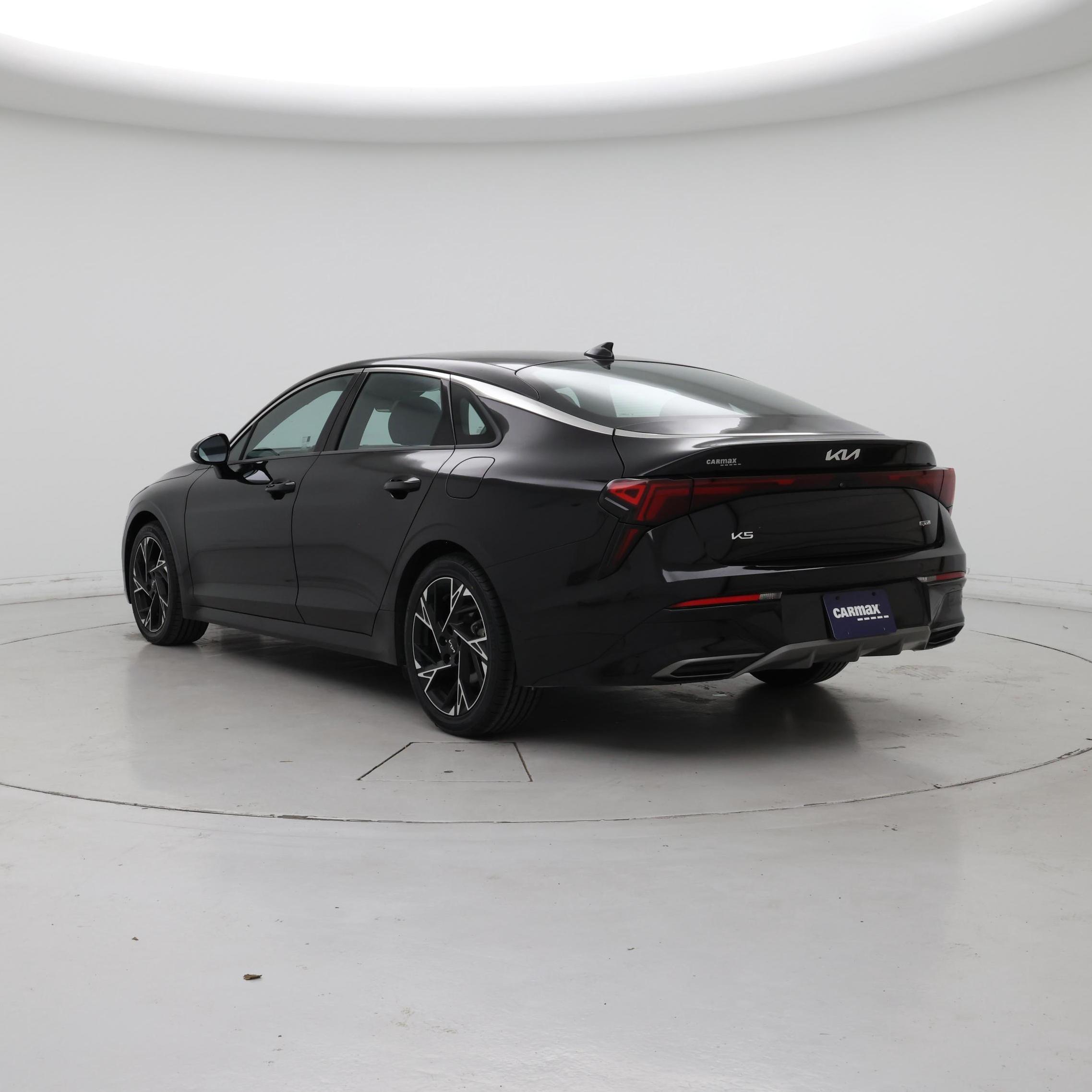 Thumbnail: 2025 Kia K5 - 2