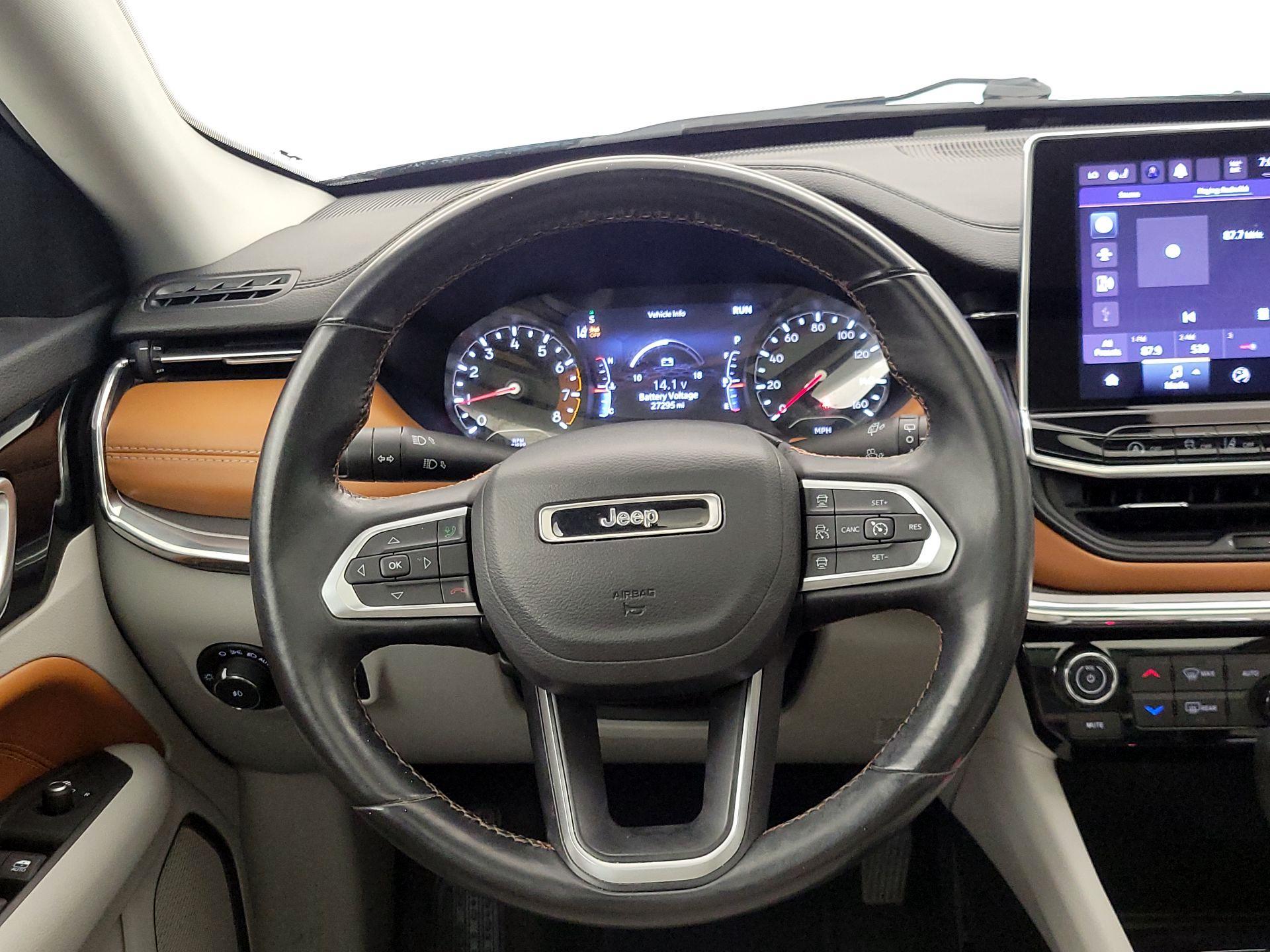 Thumbnail: 2022 Jeep Compass - 10