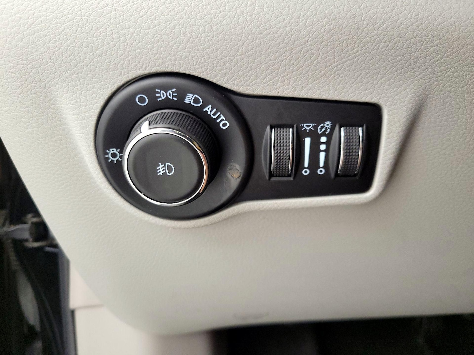 2022 Jeep Compass Limited - Photo 14