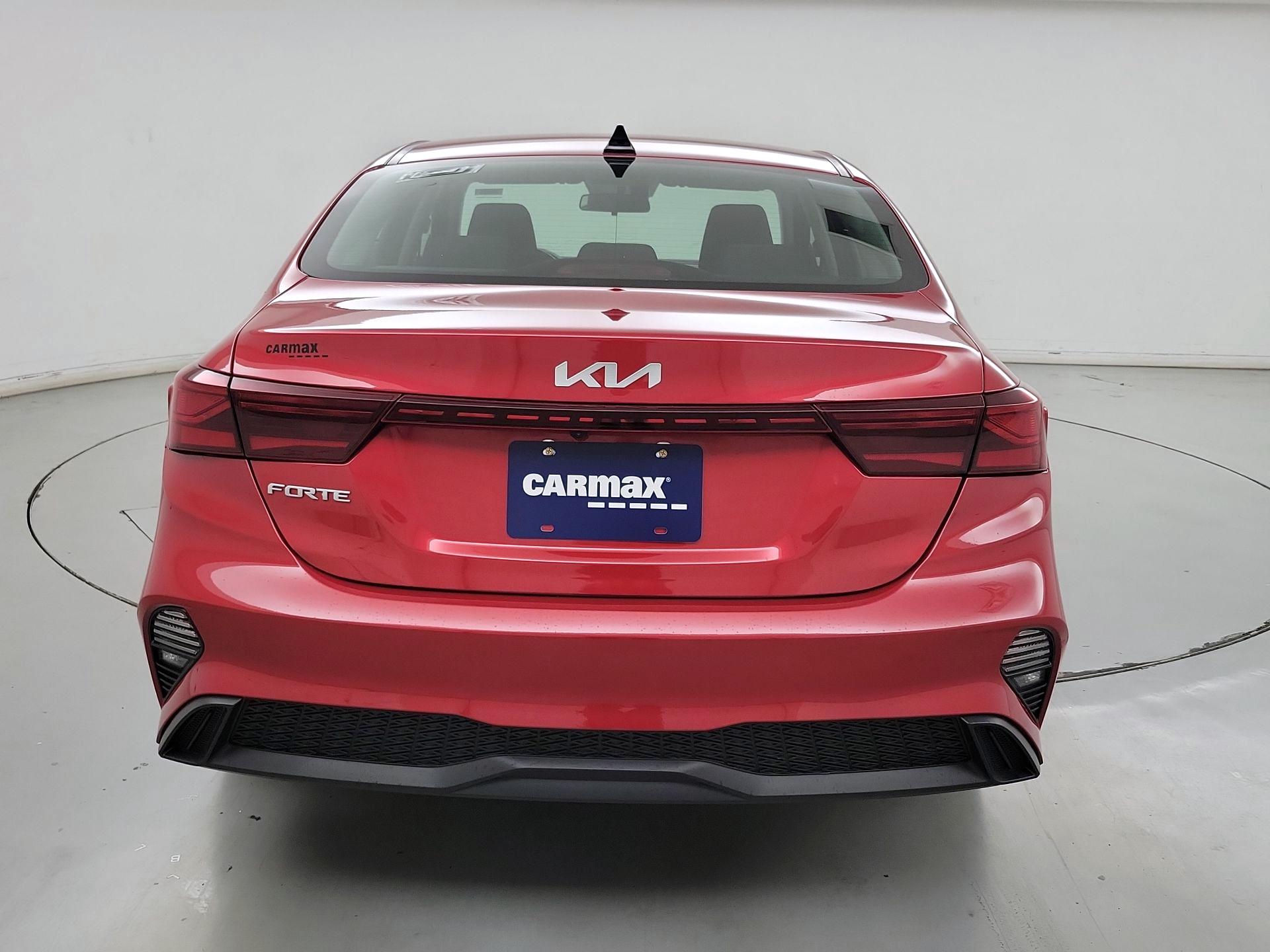 Thumbnail: 2024 Kia Forte - 6