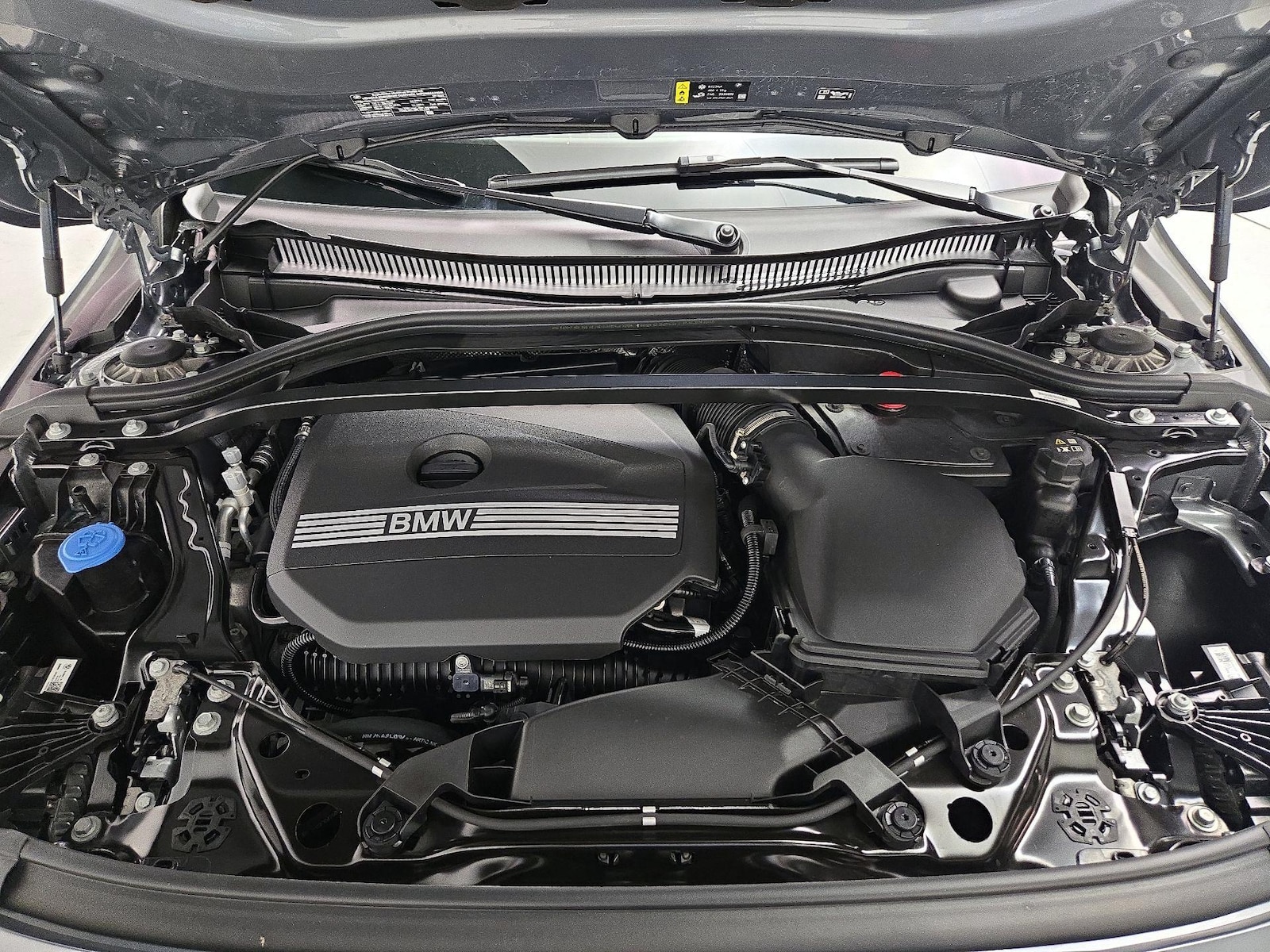 2025 BMW 2 Series 228 - Photo 23