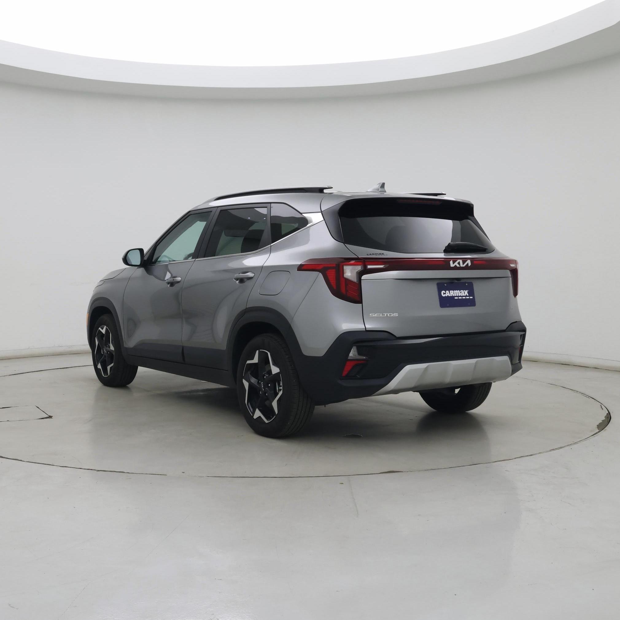 Thumbnail: 2024 Kia Seltos - 2