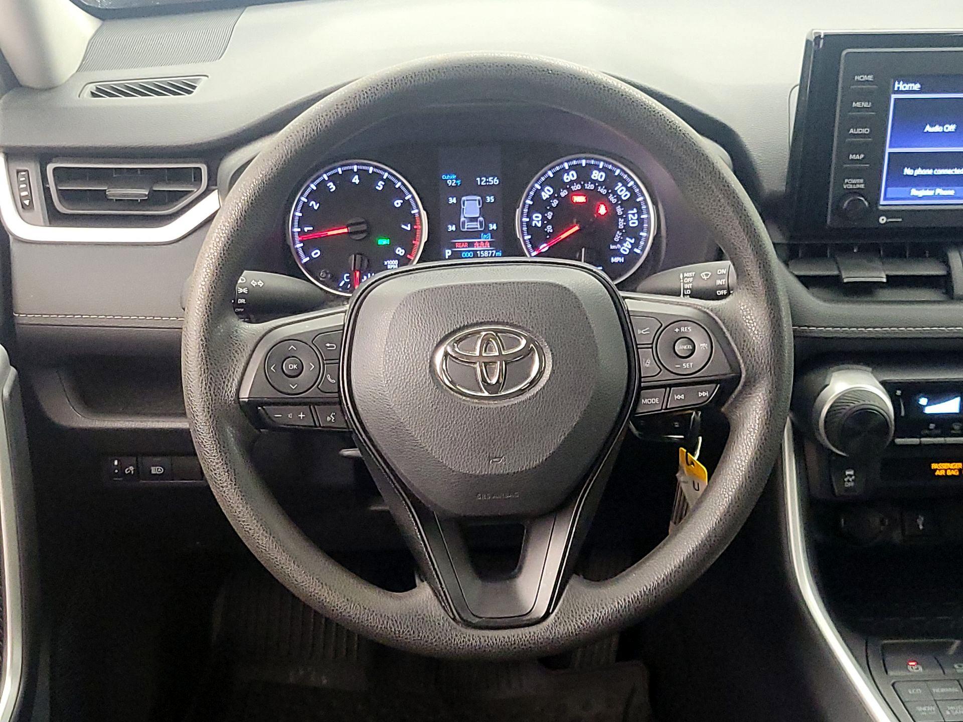 Thumbnail: 2022 Toyota RAV4 - 10