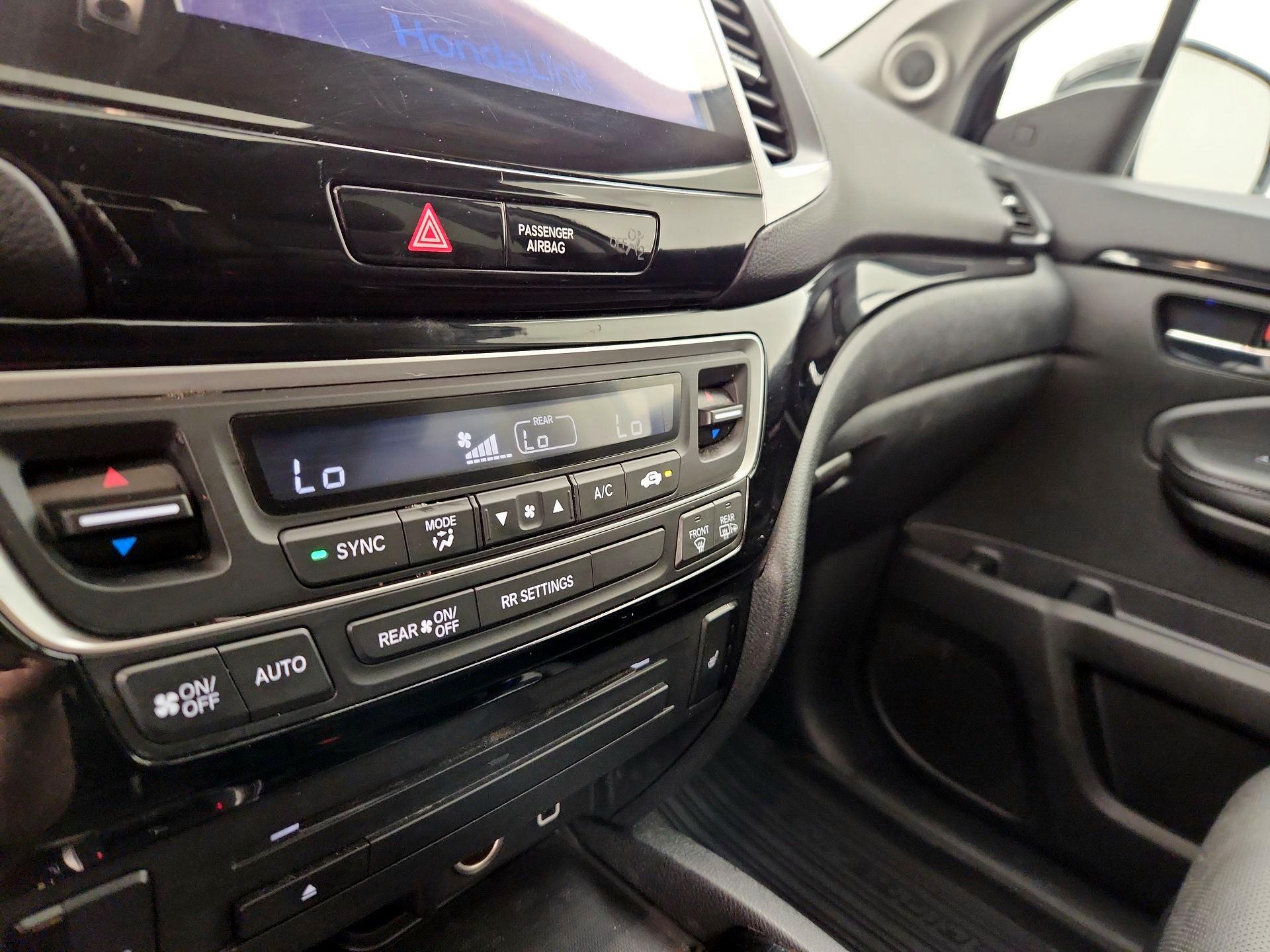 Thumbnail: 2020 Honda Ridgeline - 16