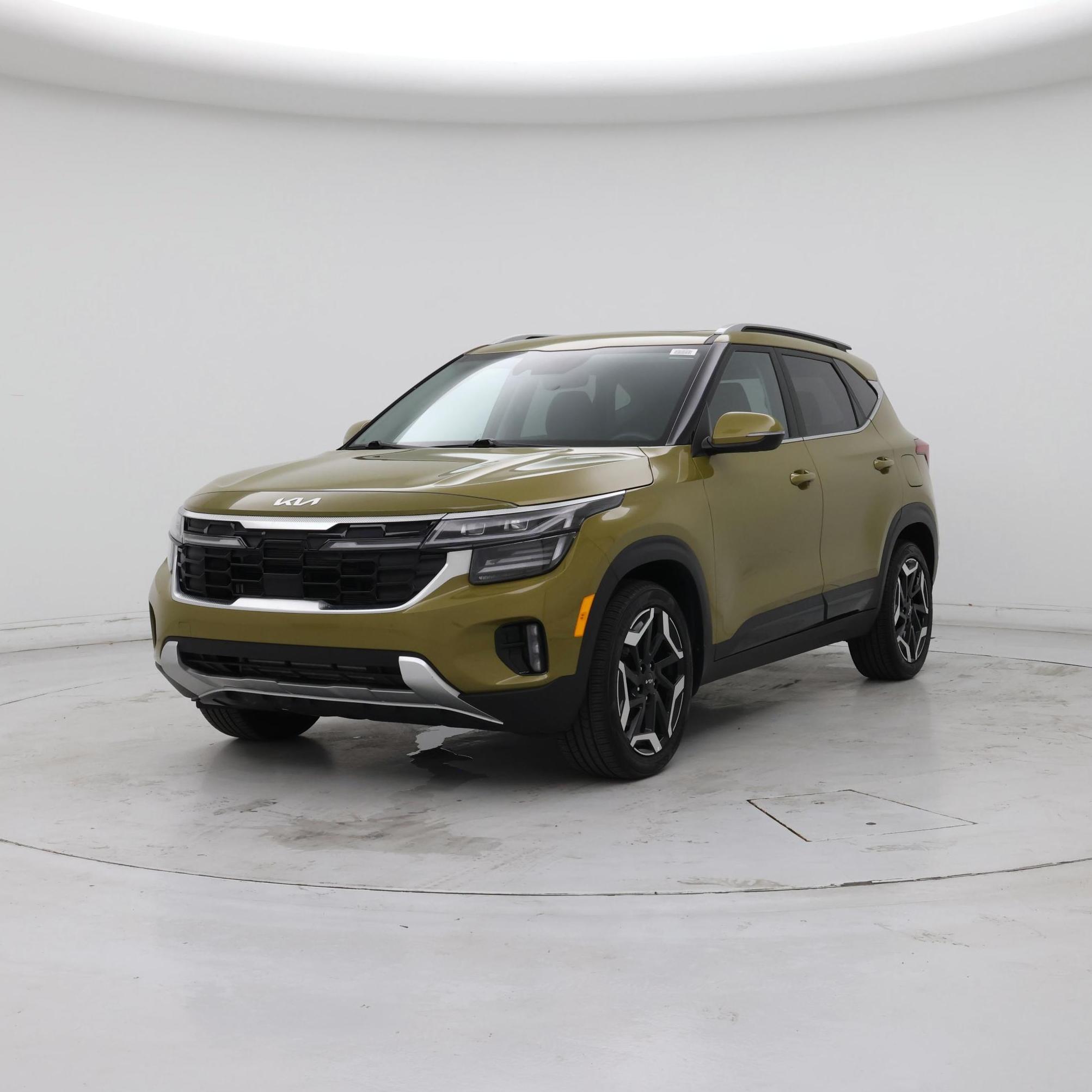 Thumbnail: 2024 Kia Seltos - 4