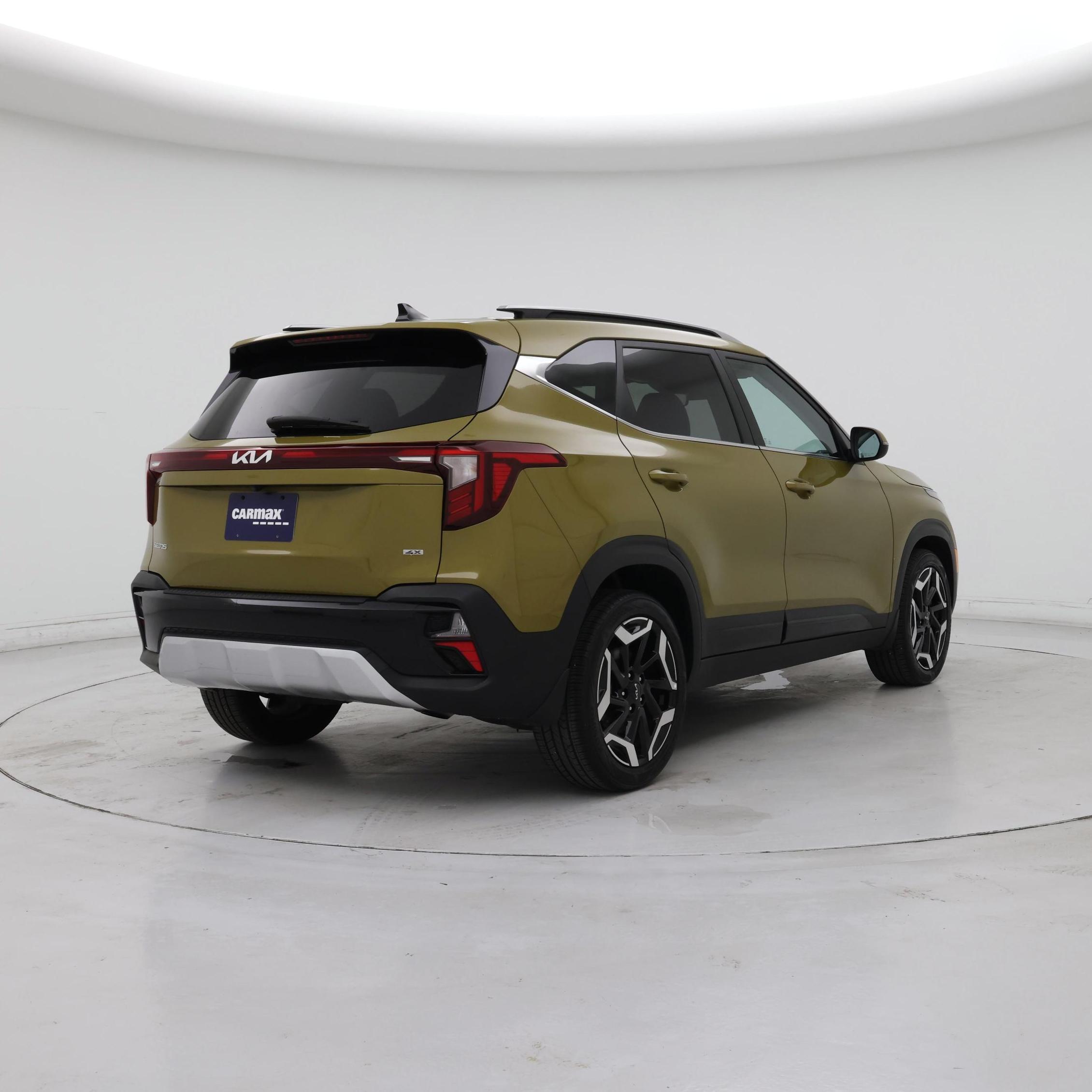 Thumbnail: 2024 Kia Seltos - 8