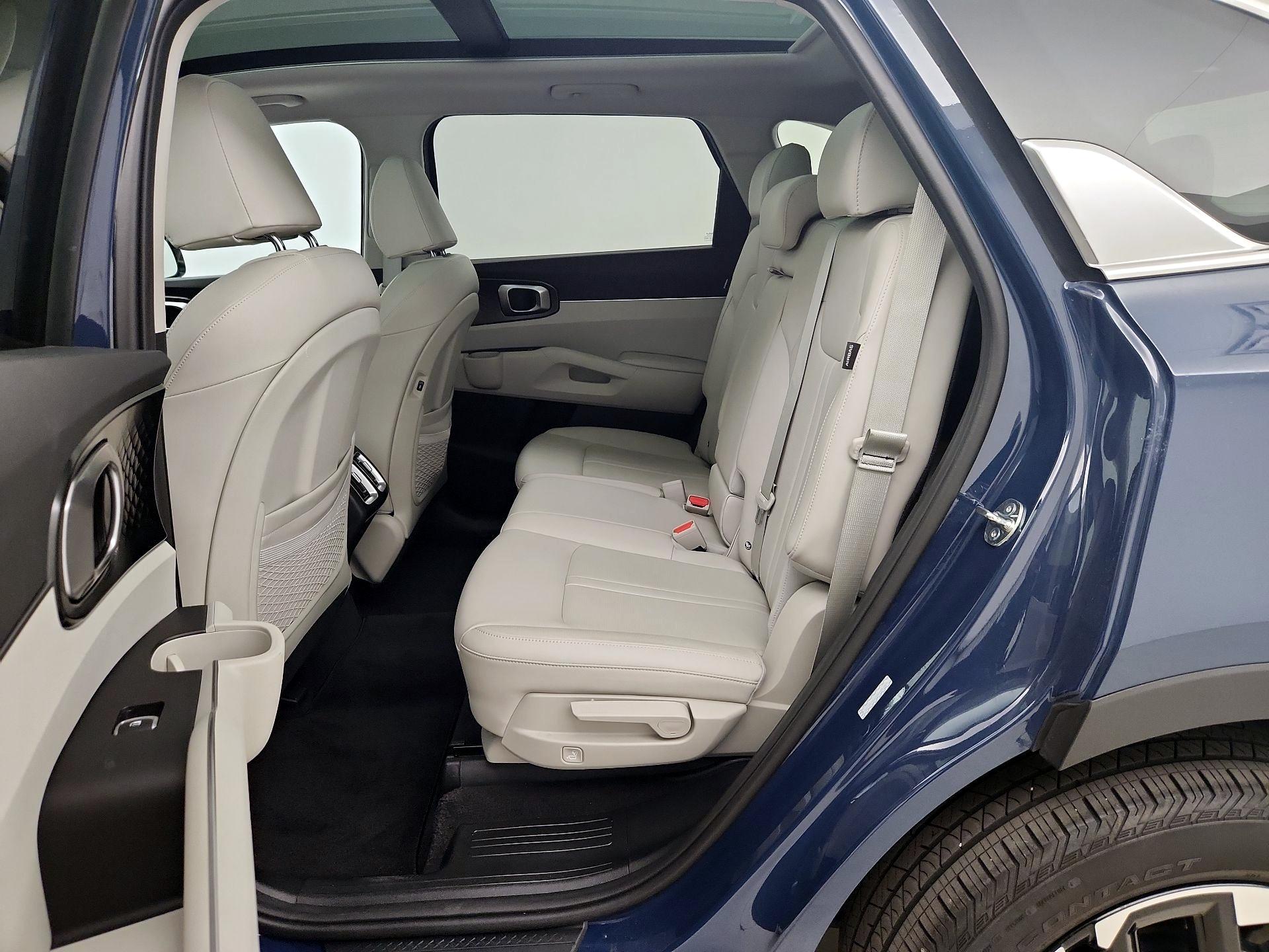 Thumbnail: 2024 Kia Sorento - 20