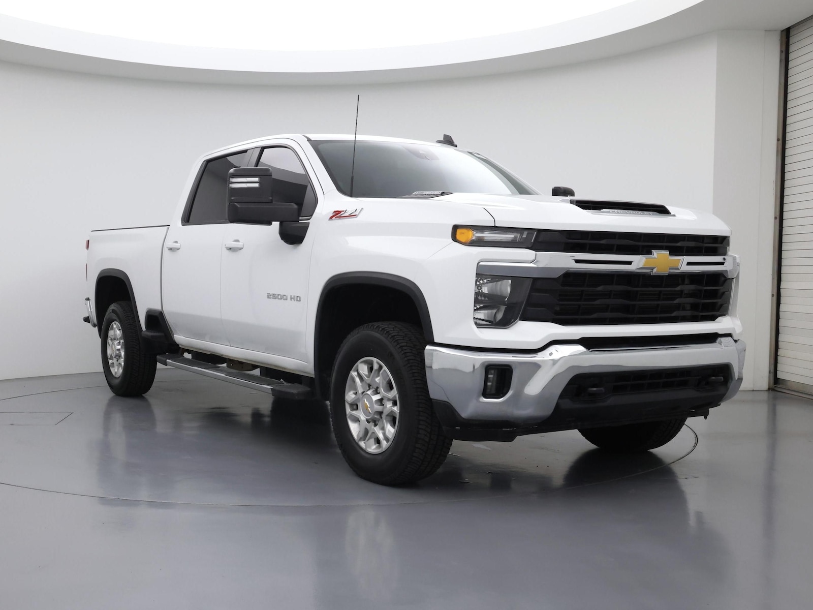 2024 Chevrolet Silverado 2500HD LT - Photo 2