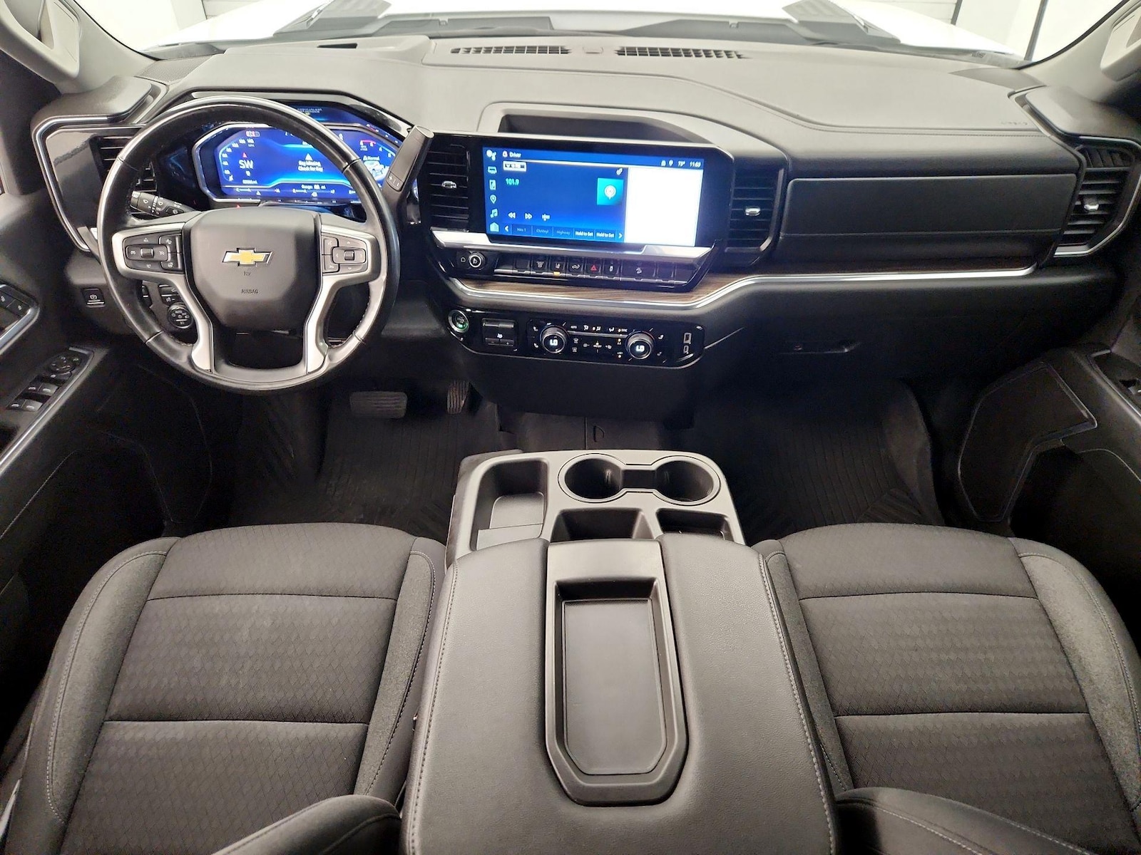 2024 Chevrolet Silverado 2500HD LT - Photo 10