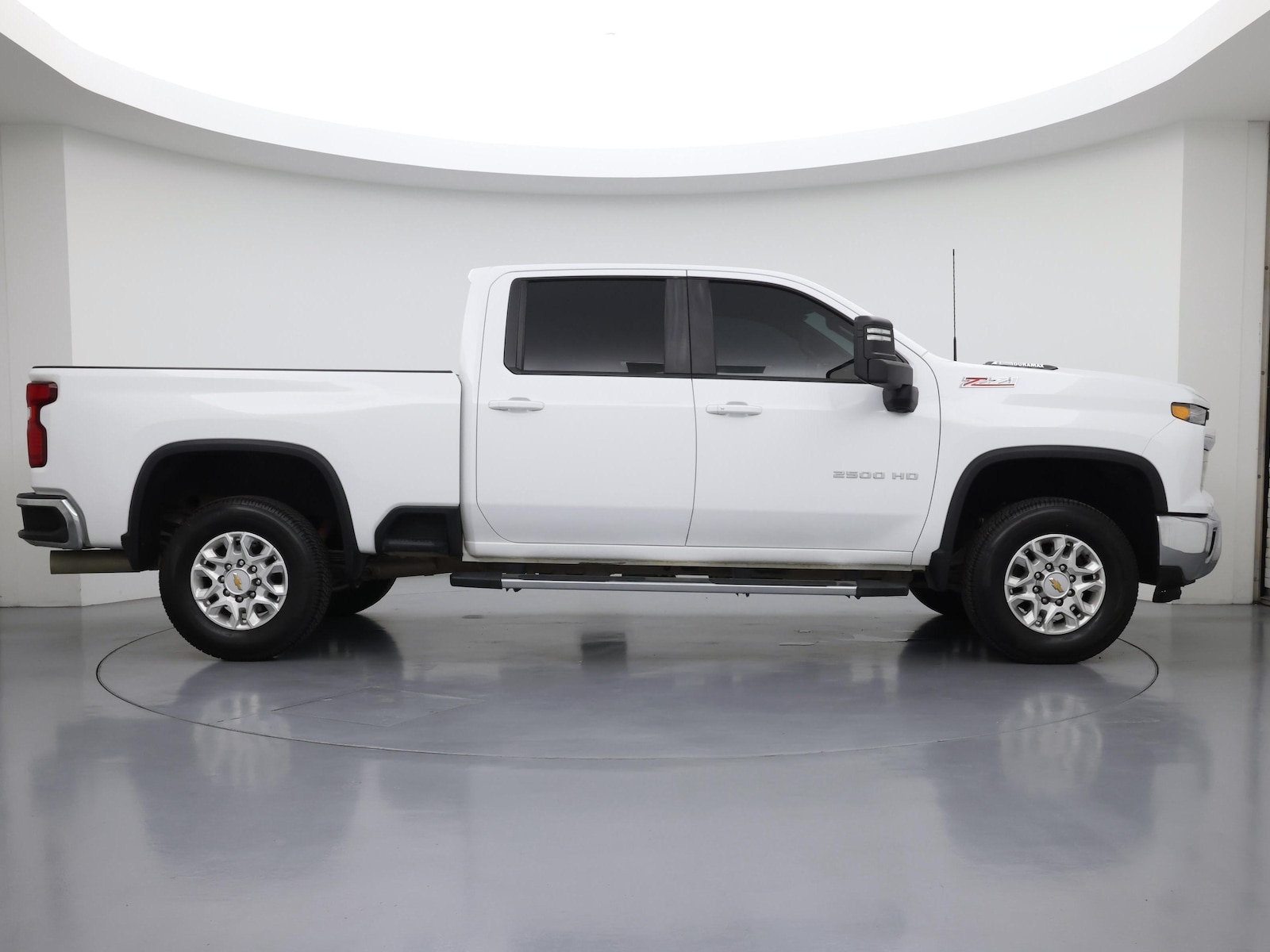 2024 Chevrolet Silverado 2500HD LT - Photo 8