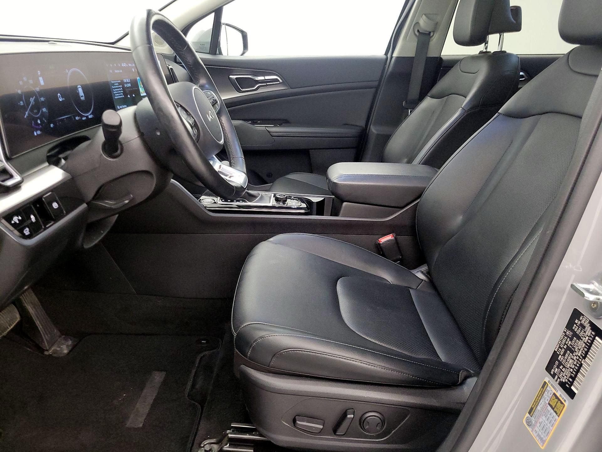 Thumbnail: 2023 Kia Sportage - 11