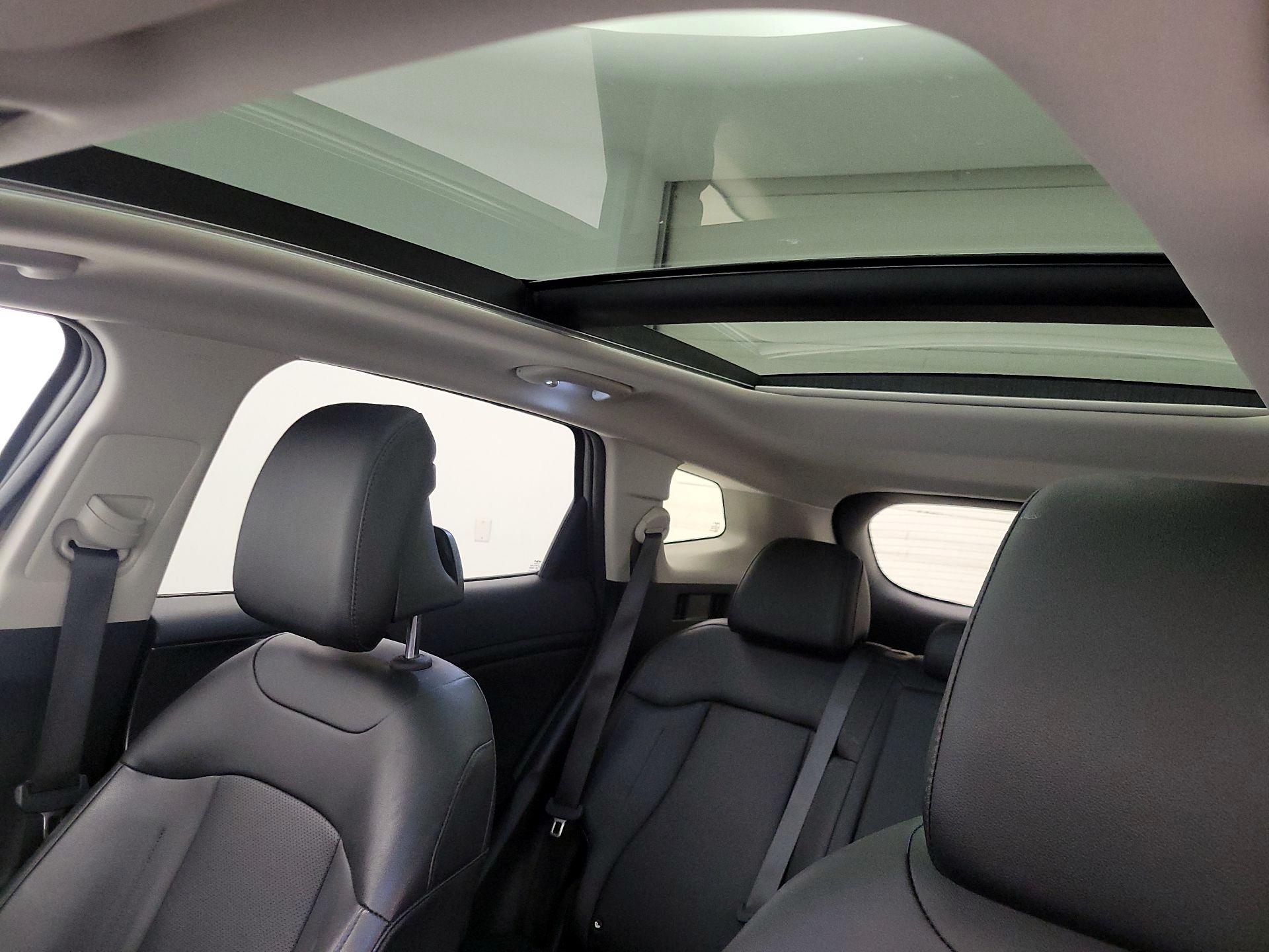 Thumbnail: 2023 Kia Sportage - 20