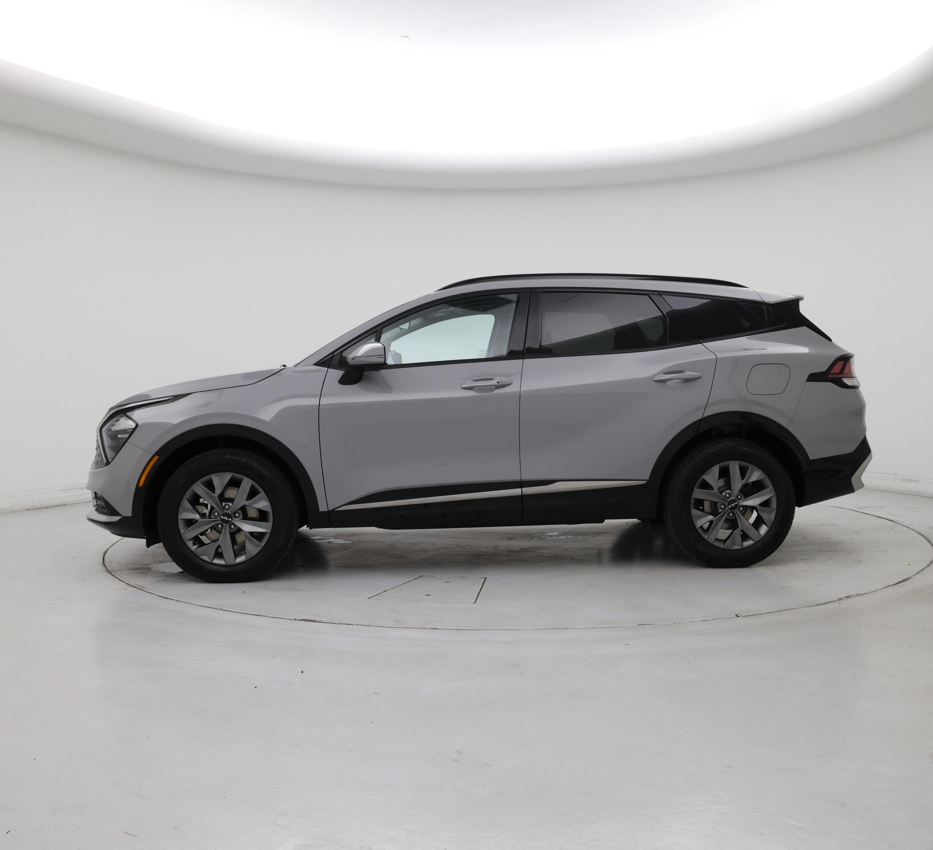 Thumbnail: 2023 Kia Sportage - 3