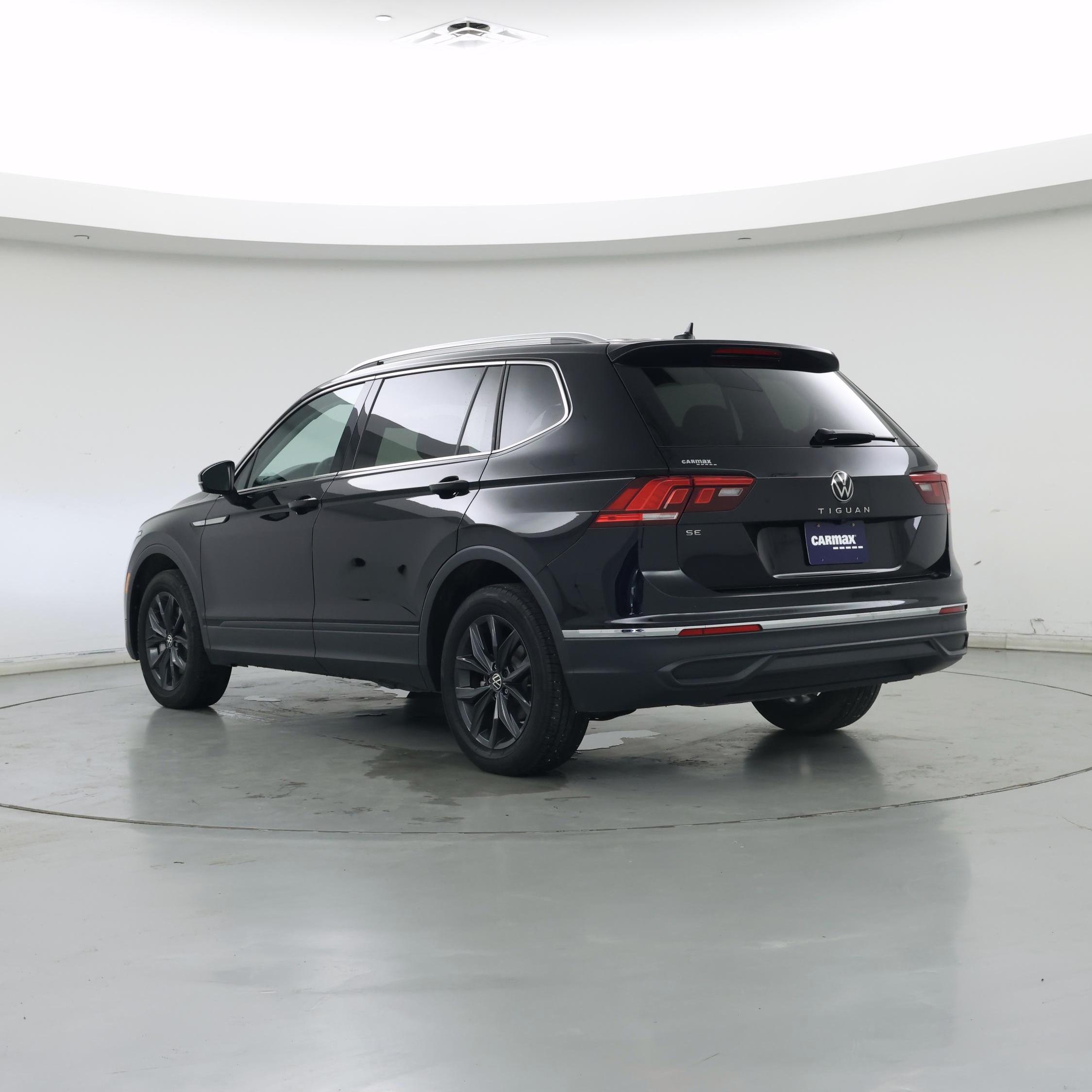 Thumbnail: 2024 Volkswagen Tiguan - 2