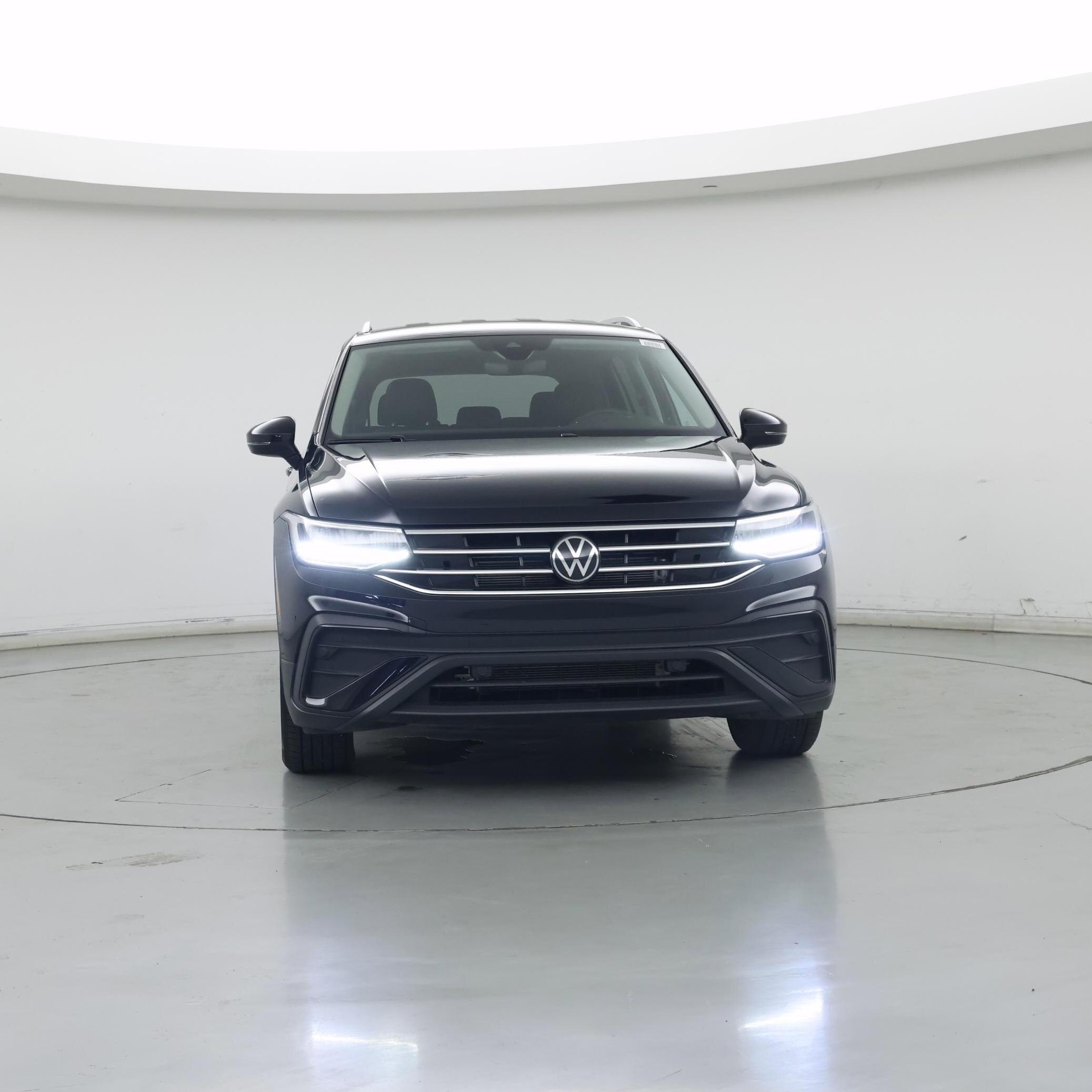 Thumbnail: 2024 Volkswagen Tiguan - 5