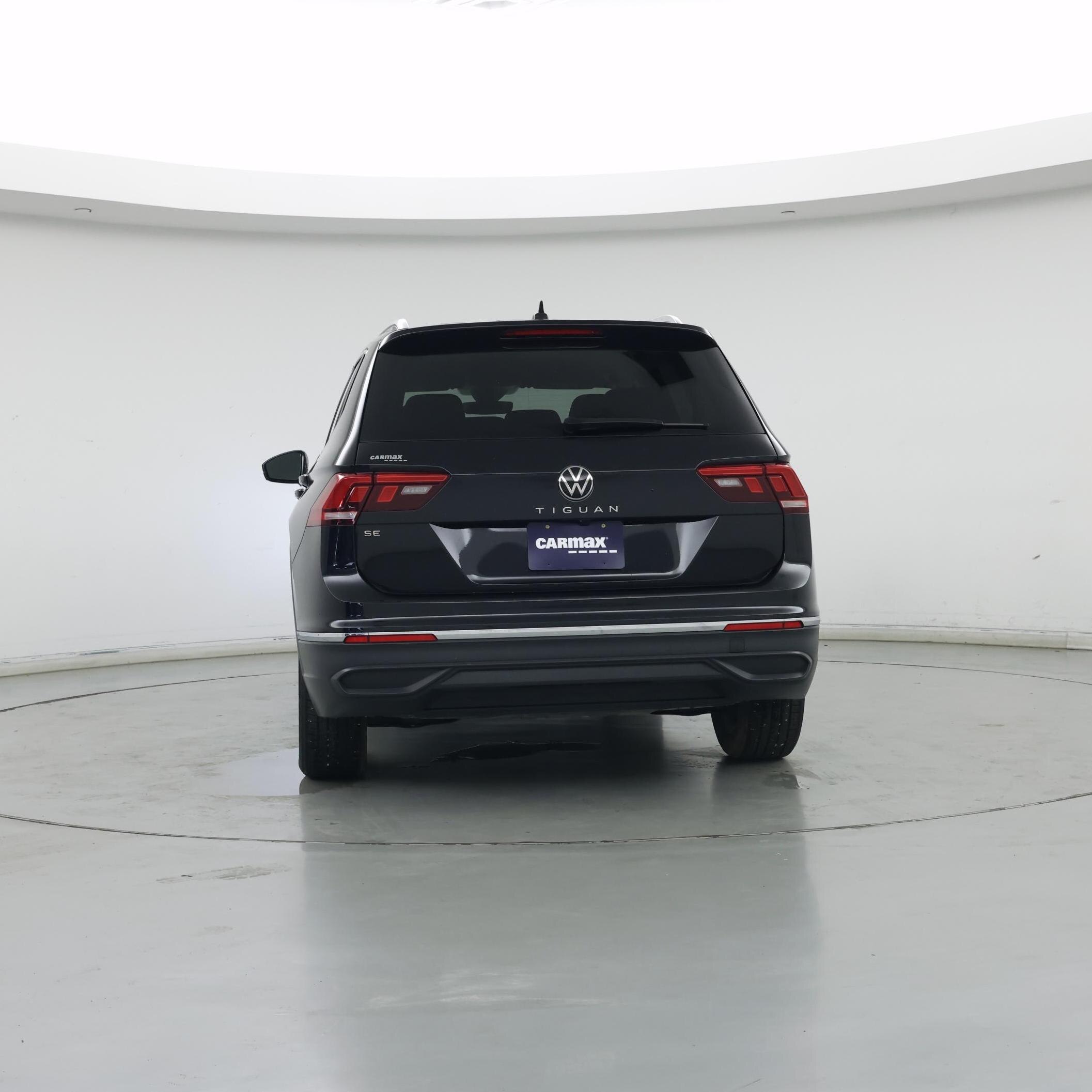Thumbnail: 2024 Volkswagen Tiguan - 6