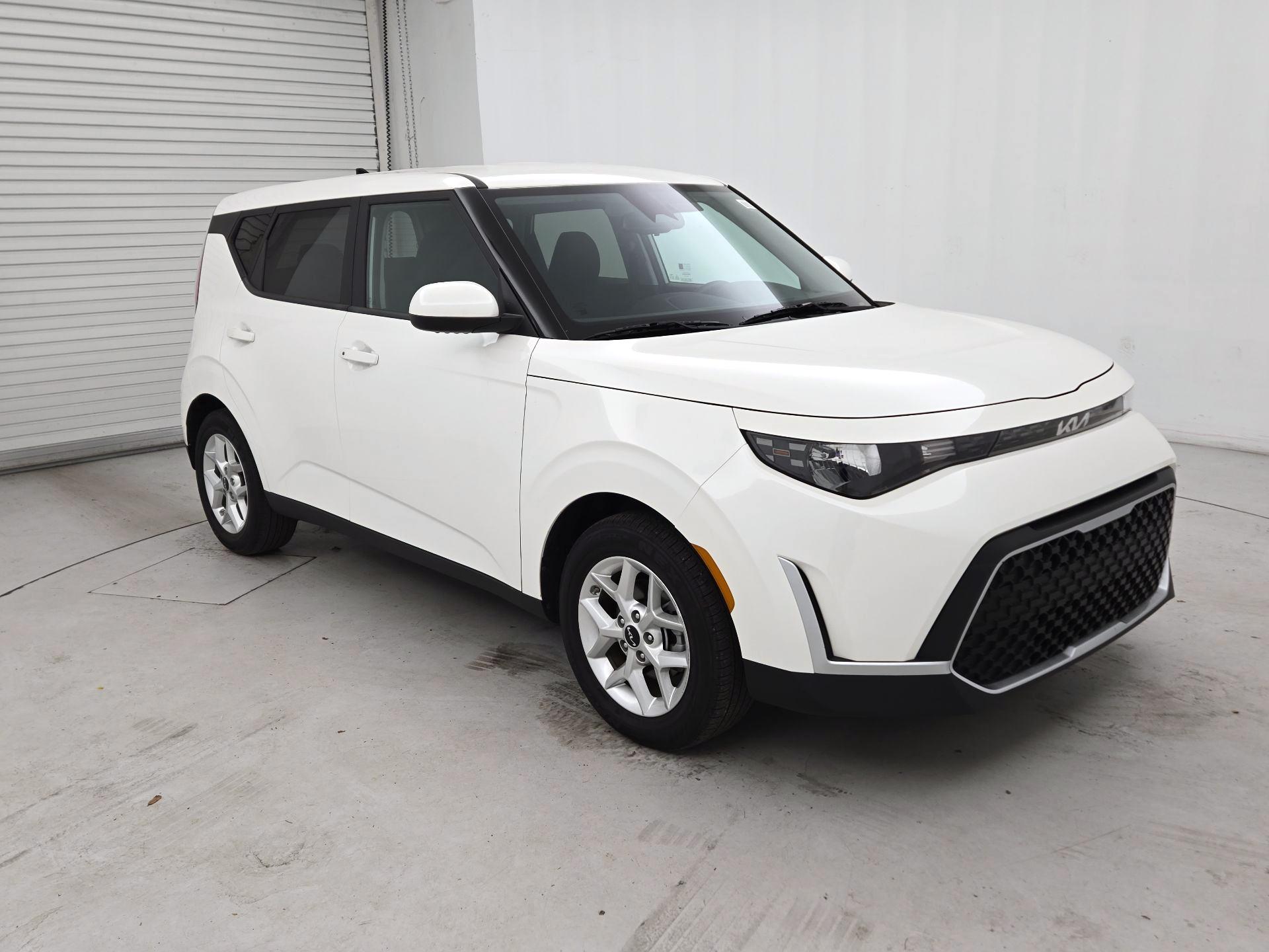 Thumbnail: 2023 Kia Soul - 1