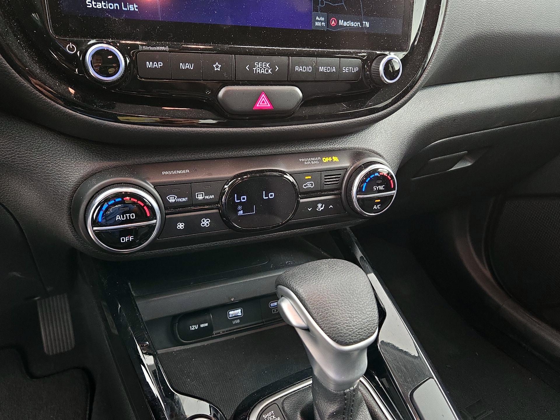 Thumbnail: 2023 Kia Soul - 15