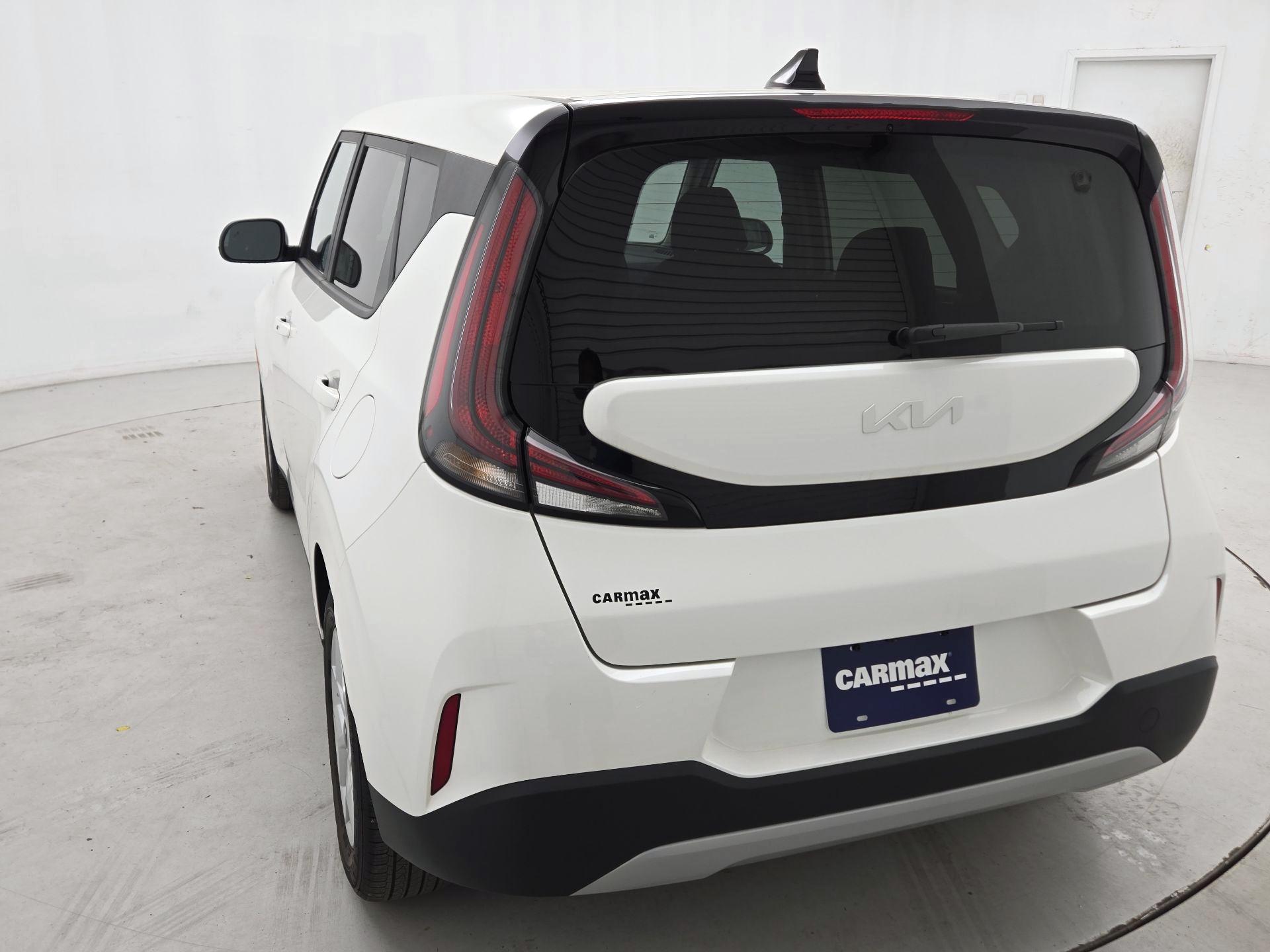 Thumbnail: 2023 Kia Soul - 7