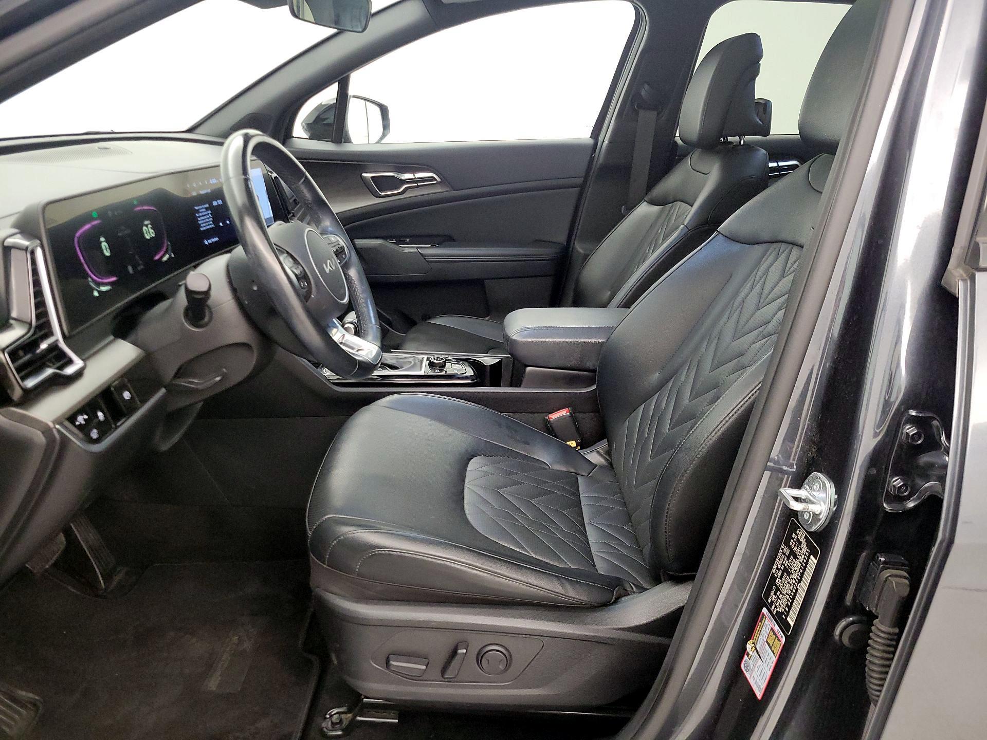 Thumbnail: 2023 Kia Sportage - 11