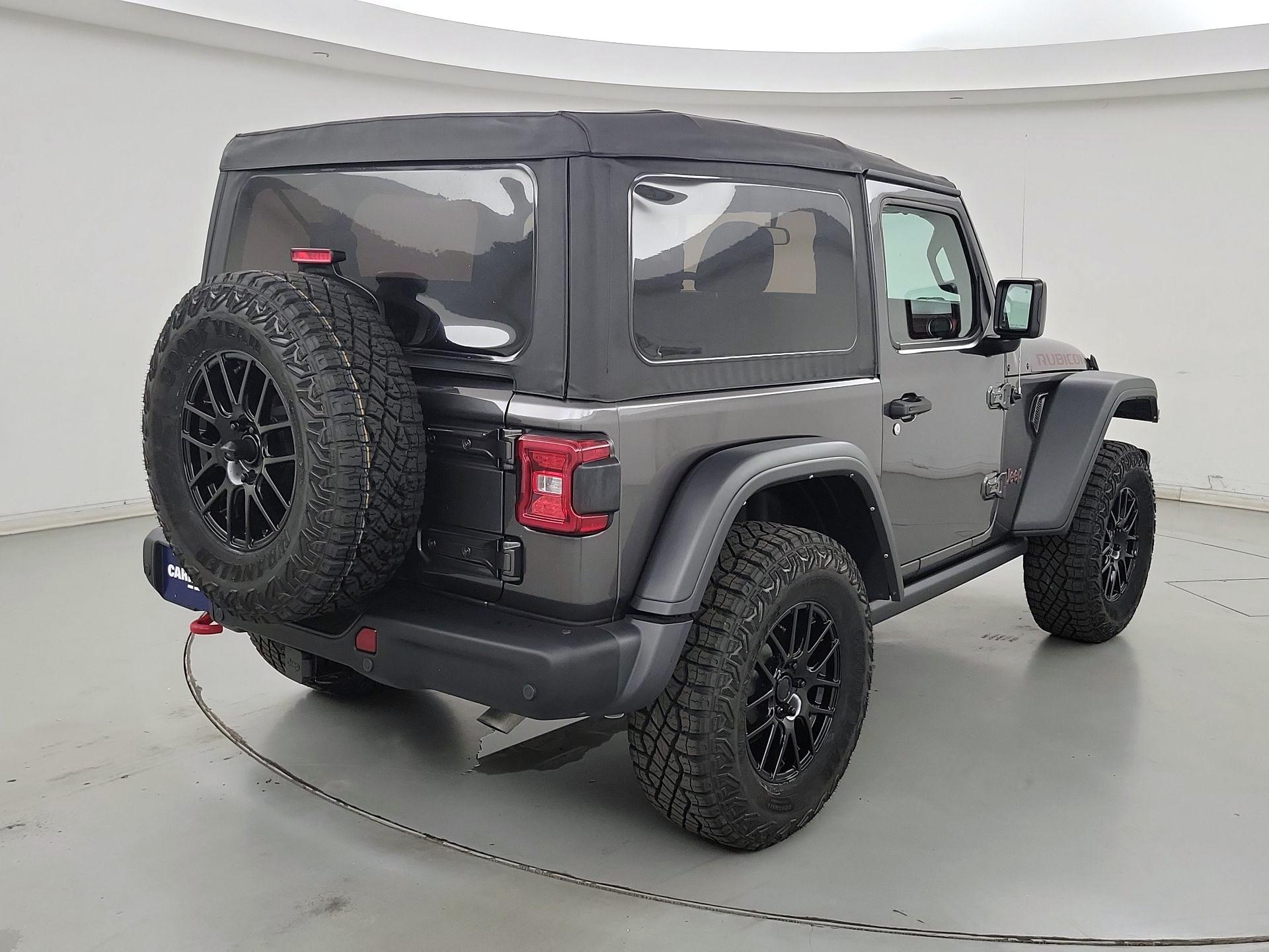 Thumbnail: 2021 Jeep Wrangler - 5