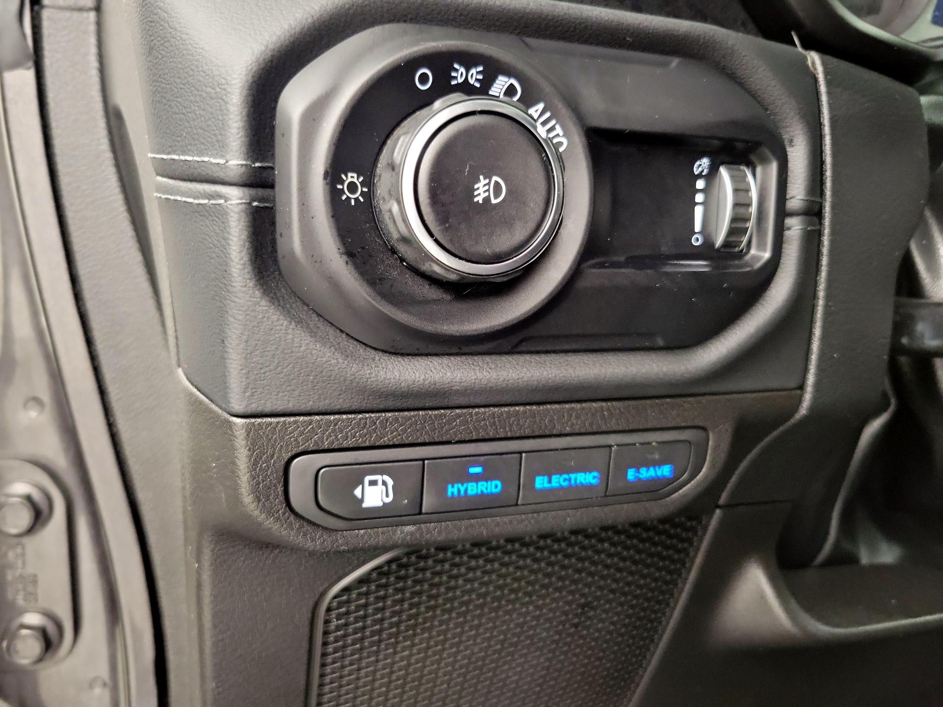 Thumbnail: 2024 Jeep Wrangler - 11