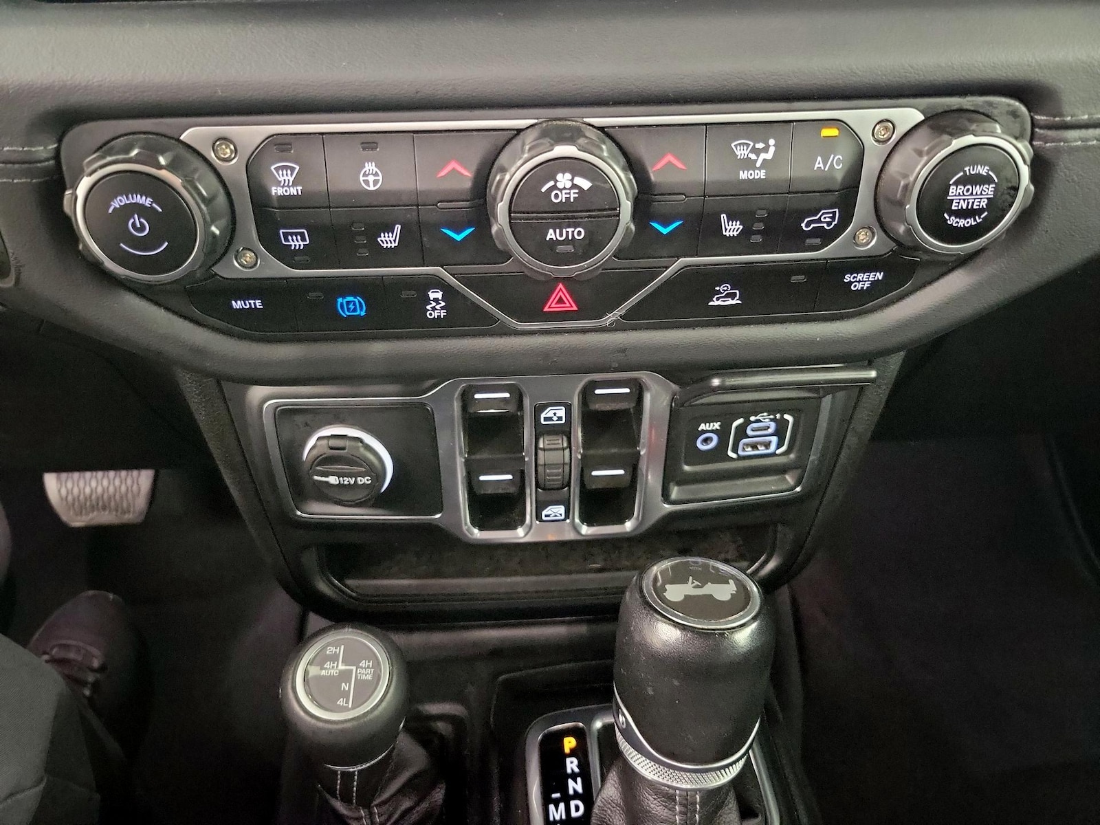 2024 Jeep Wrangler 4xe Sahara 4XE - Photo 16