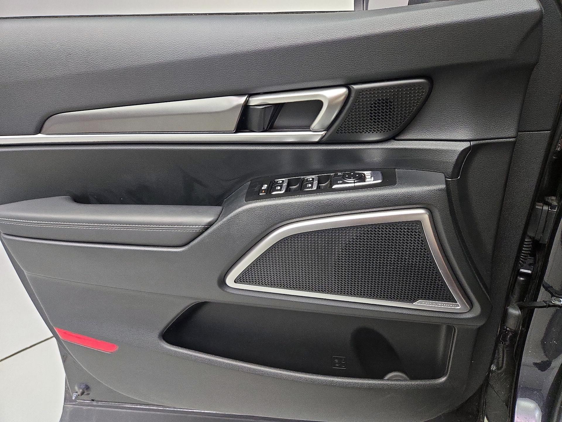 Thumbnail: 2025 Kia Telluride - 12