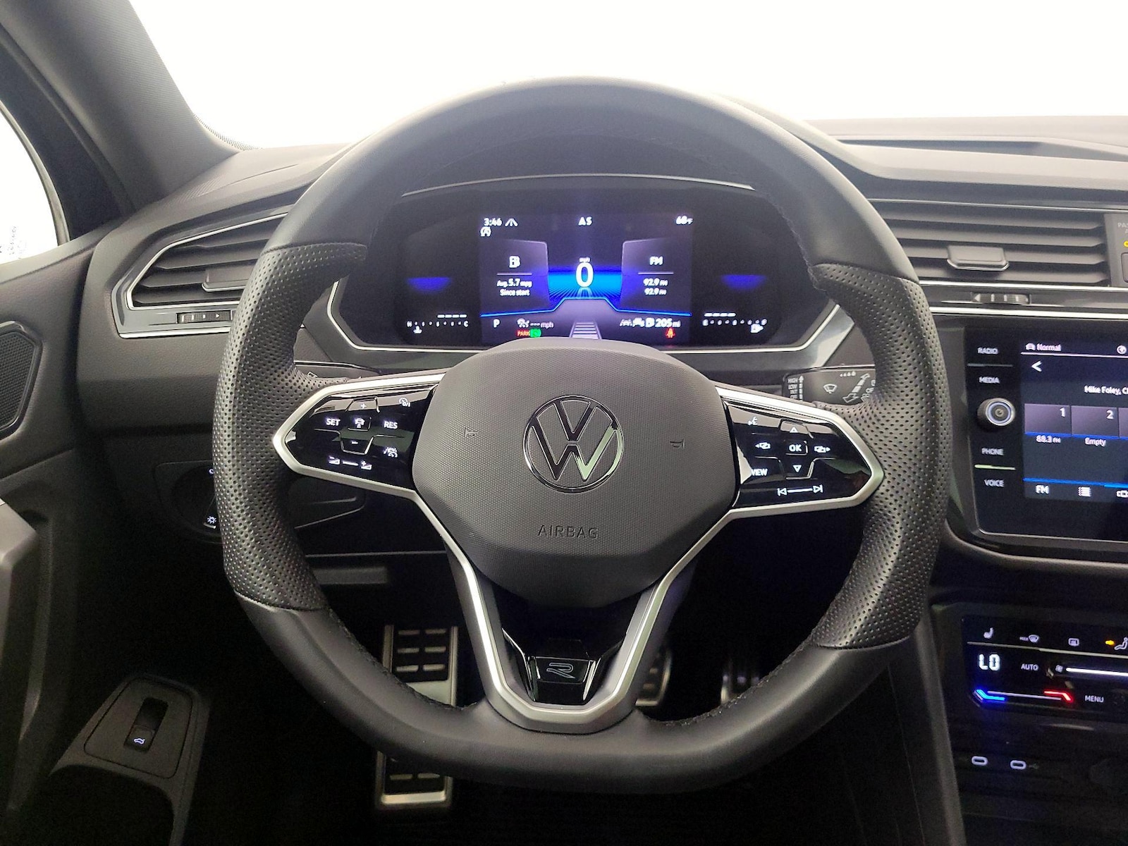 2024 Volkswagen Tiguan SE R-LINE BLACK - Photo 11