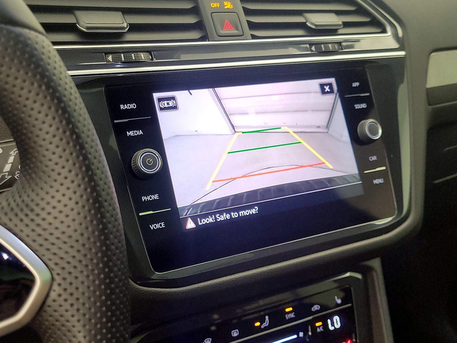 2024 Volkswagen Tiguan SE R-LINE BLACK - Photo 15