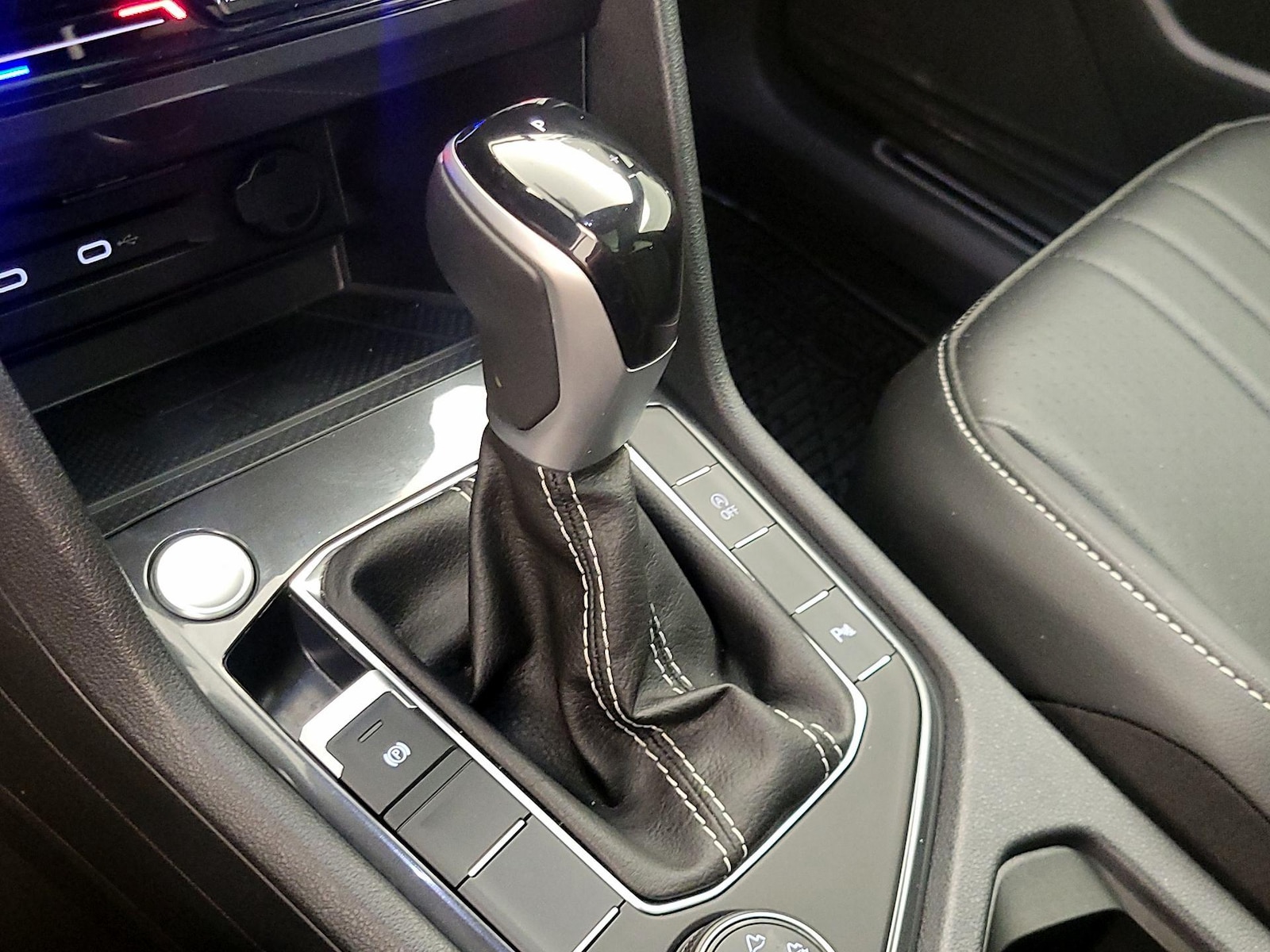 2024 Volkswagen Tiguan SE R-LINE BLACK - Photo 18