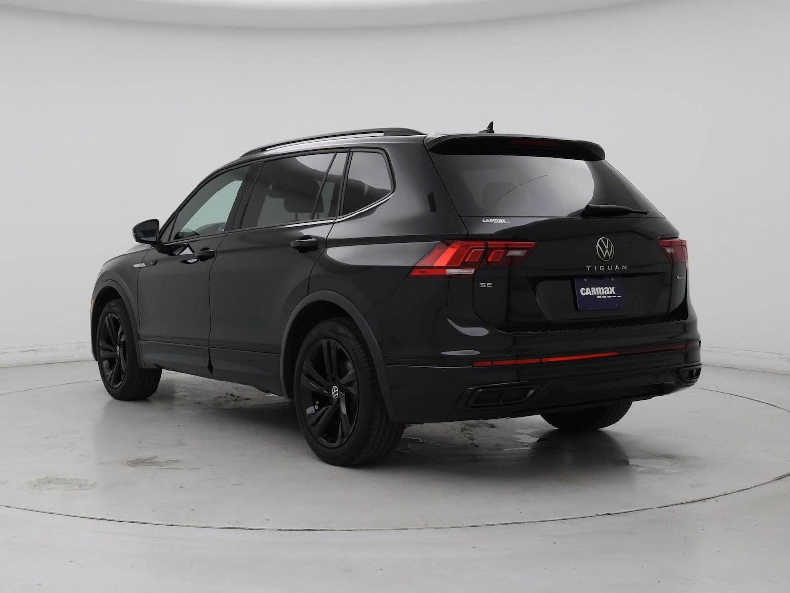 2024 Volkswagen Tiguan SE R-LINE BLACK - Photo 3