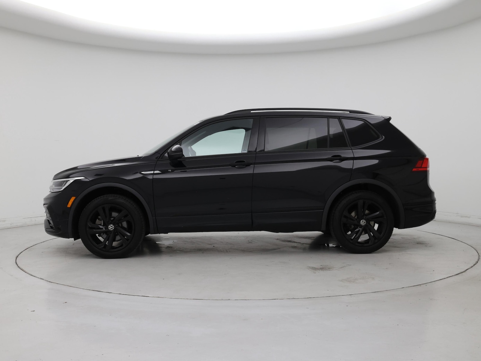 2024 Volkswagen Tiguan SE R-LINE BLACK - Photo 4