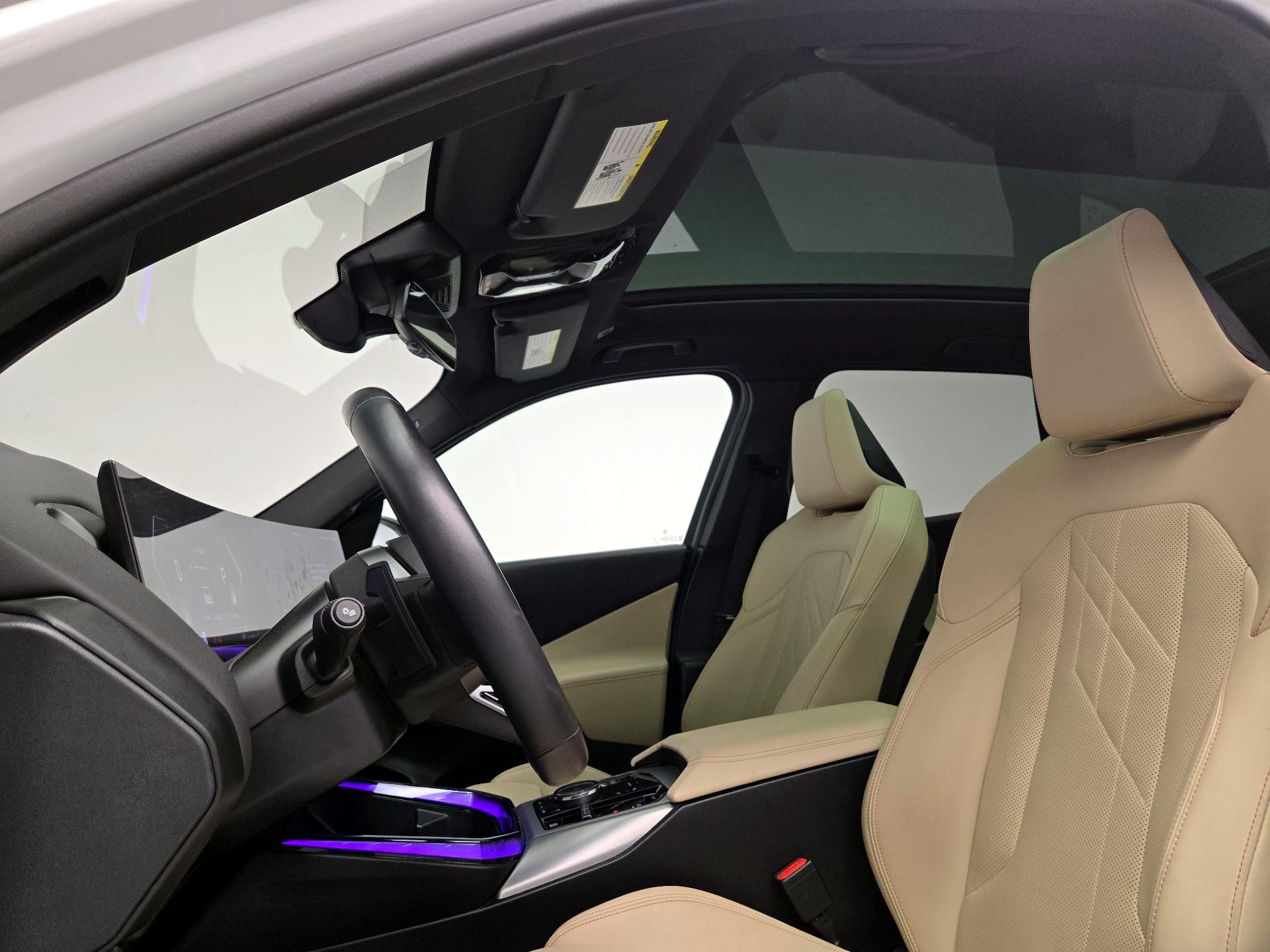 Thumbnail: 2025 BMW X3 - 19
