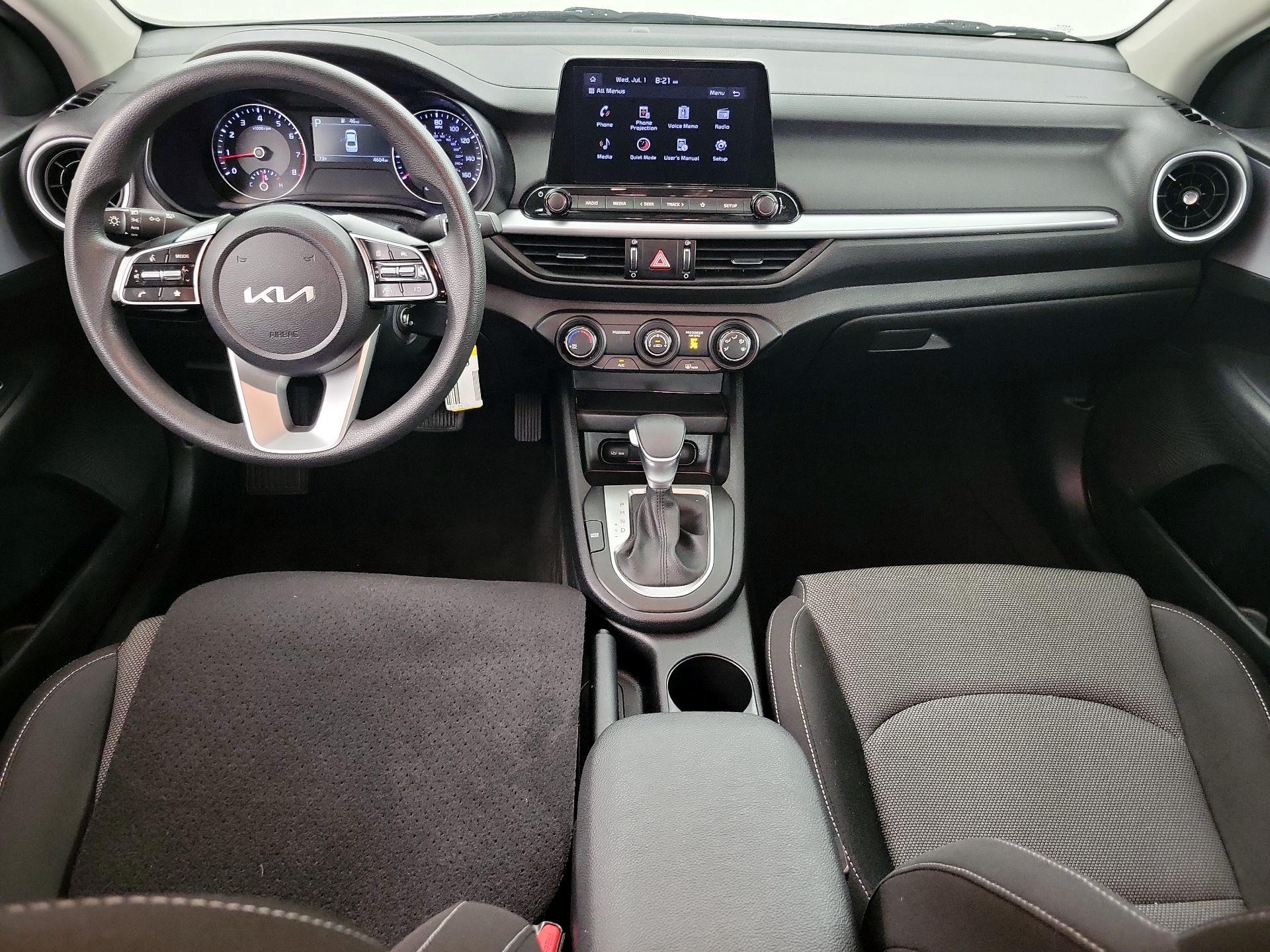 Thumbnail: 2024 Kia Forte - 9