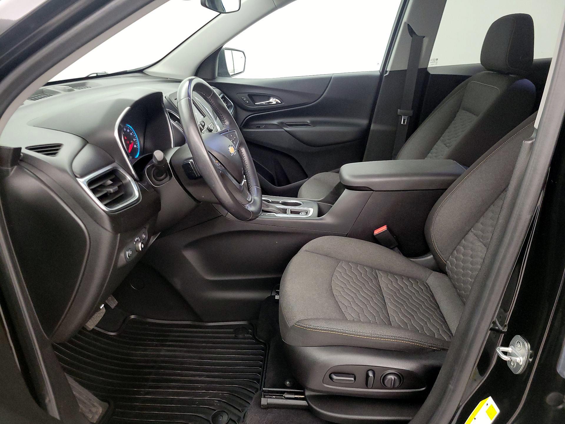 Thumbnail: 2020 Chevrolet Equinox - 11