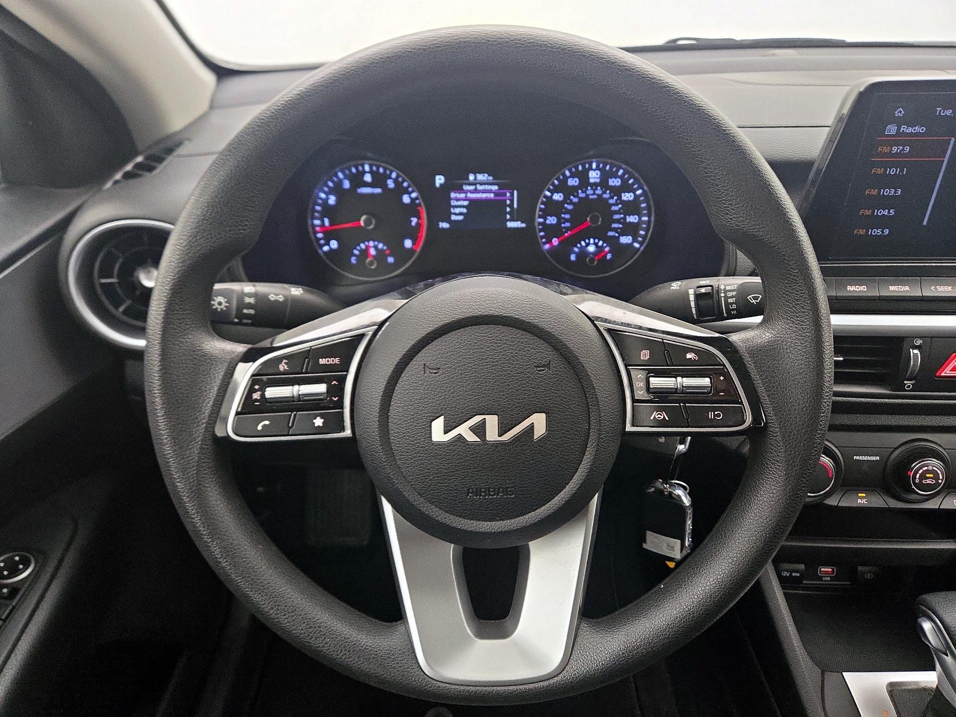 Thumbnail: 2024 Kia Forte - 10