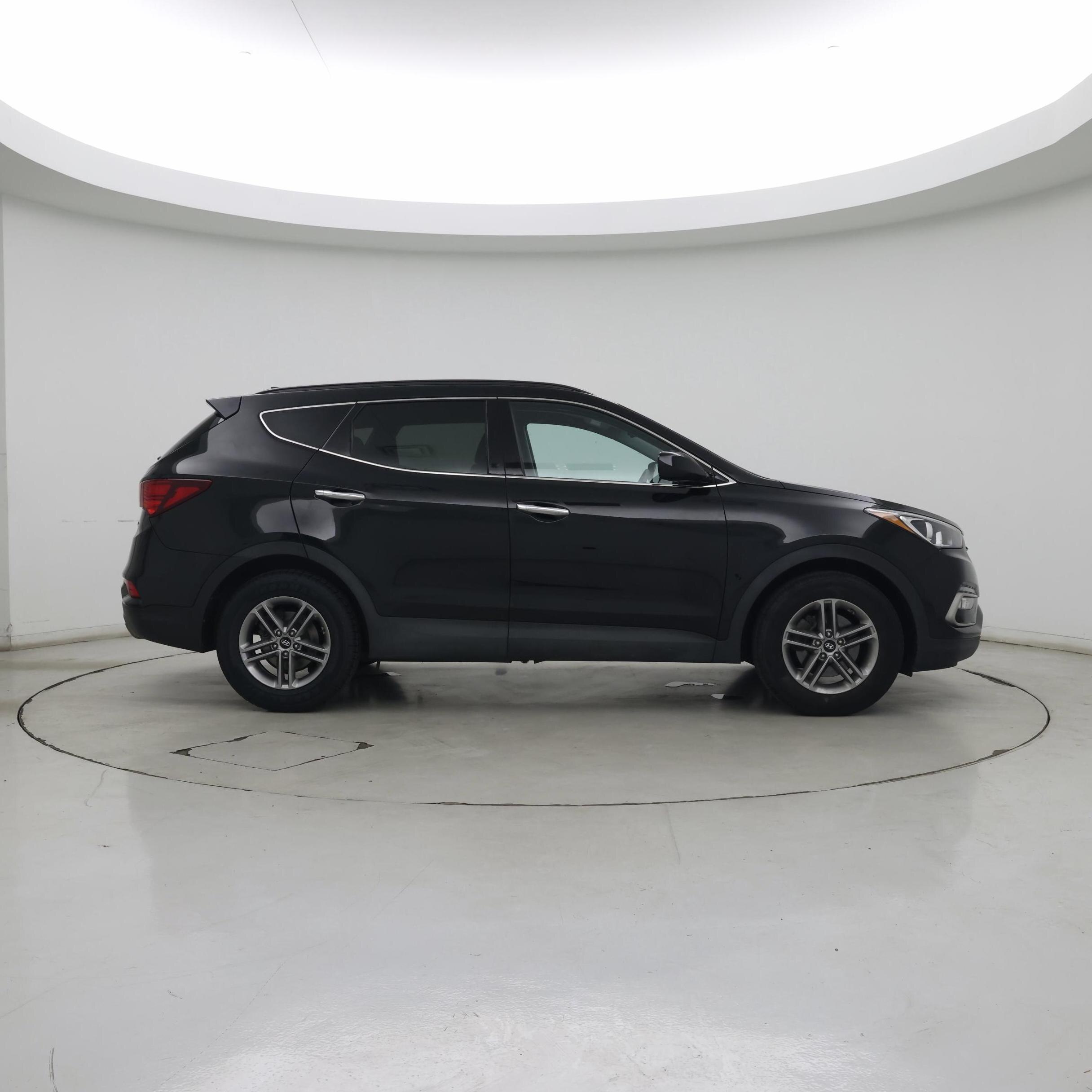 Thumbnail: 2017 Hyundai Santa Fe - 7
